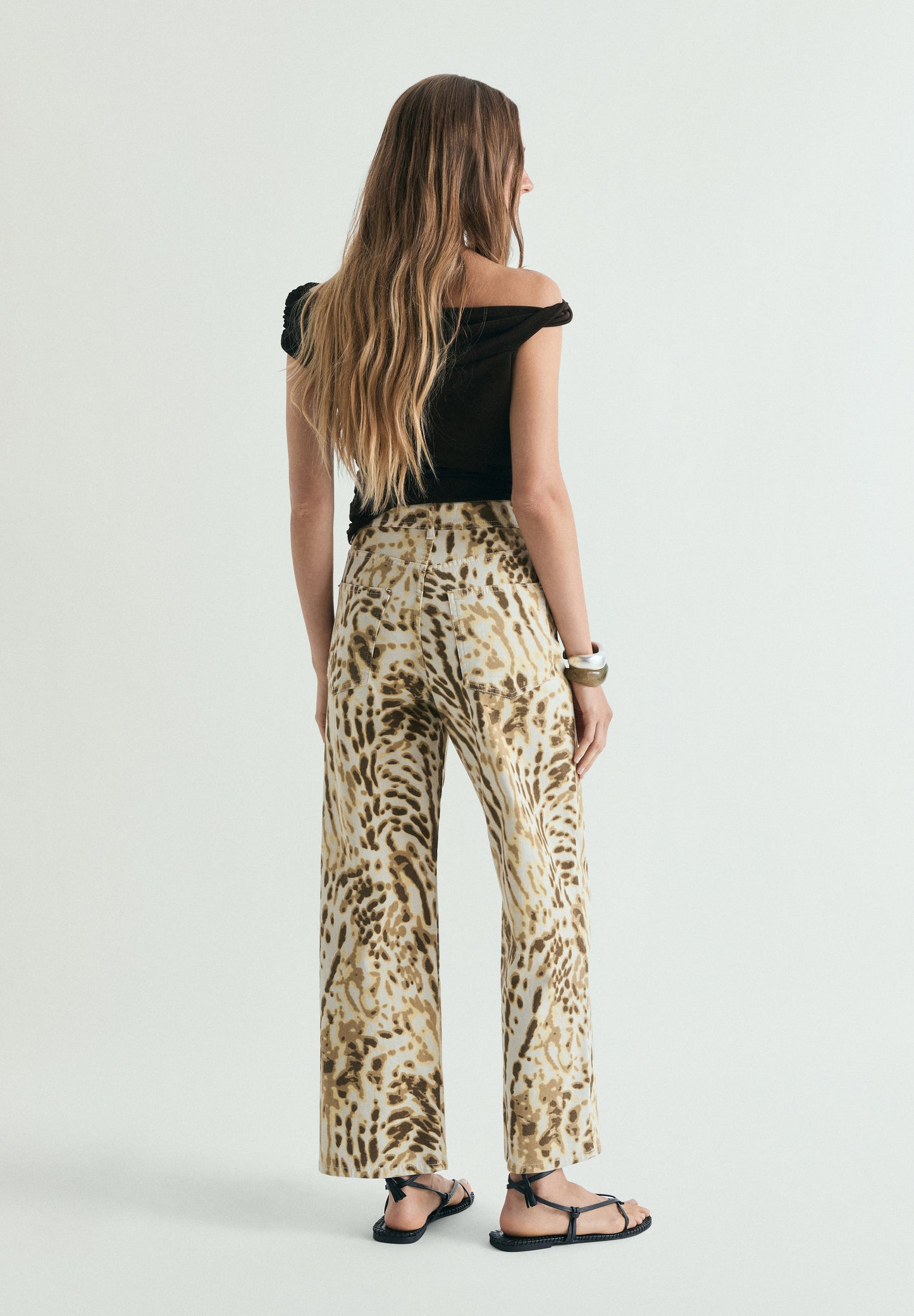 PANTALÓN DENIM ANIMAL PRINT