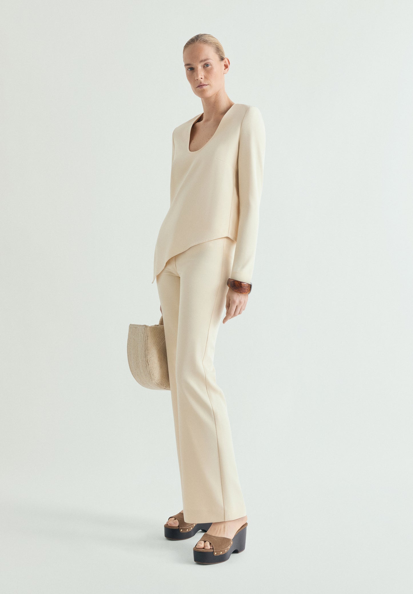 TOP FLUIDO ASIMÉTRICO