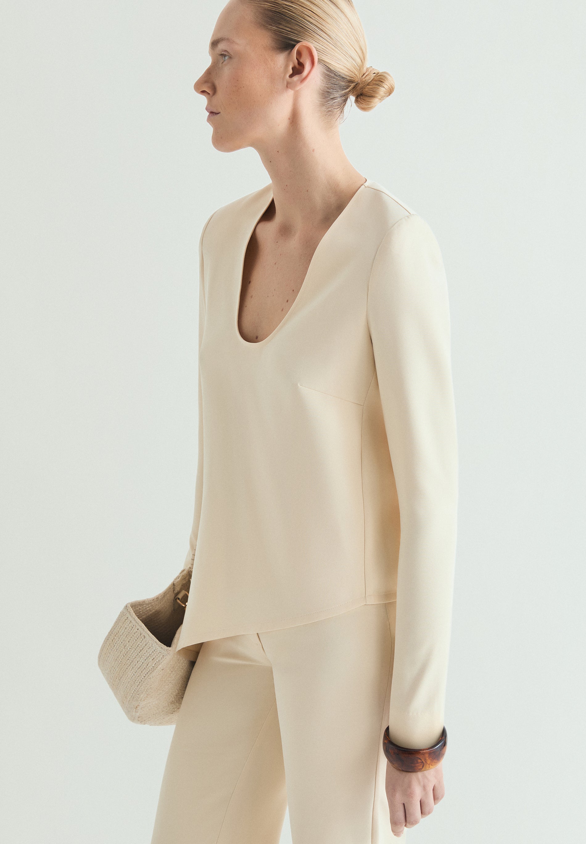 TOP FLUIDO ASIMÉTRICO