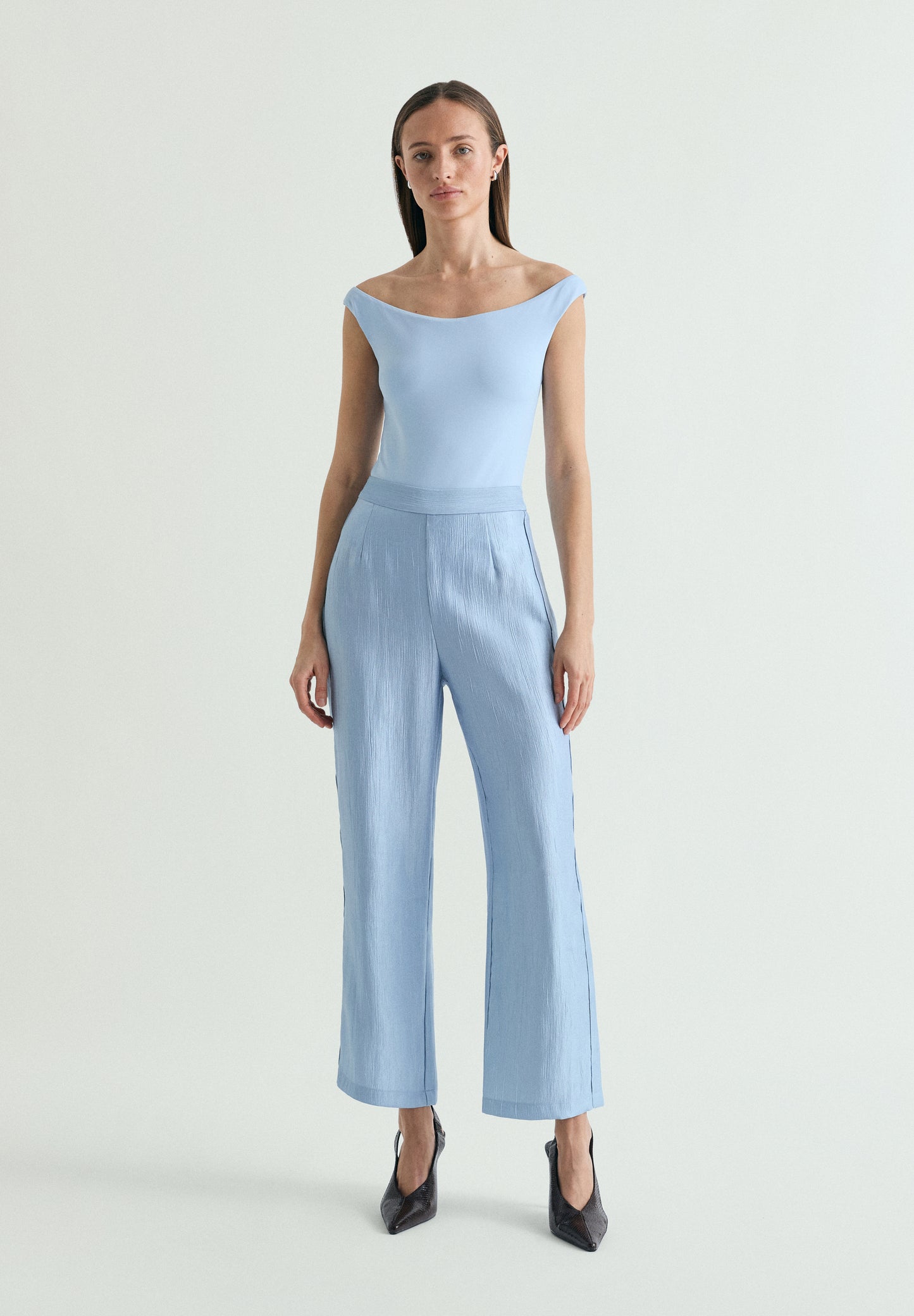 PANTALÓN JACQUARD DETALLE ONDAS
