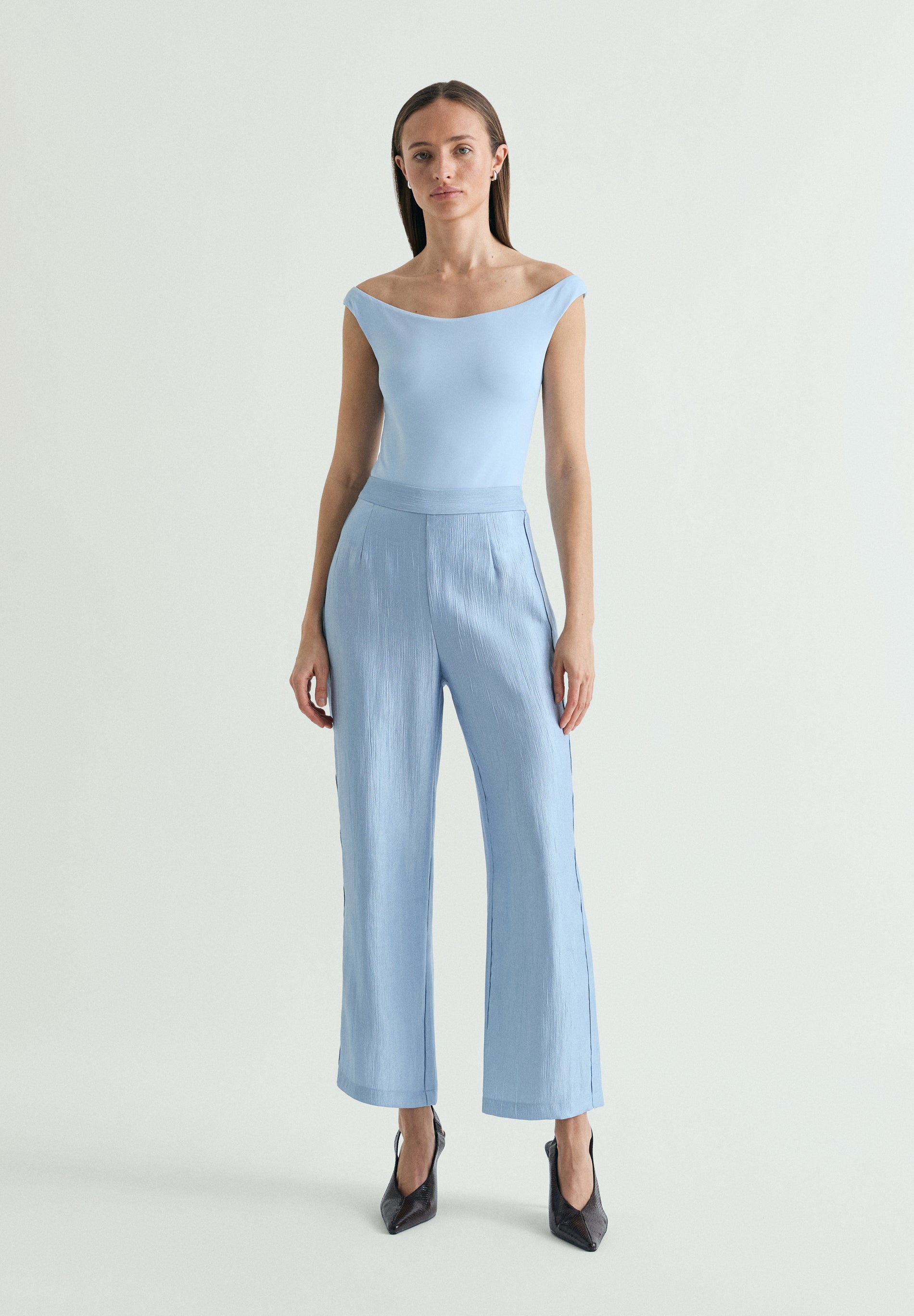 PANTALÓN JACQUARD DETALLE ONDAS
