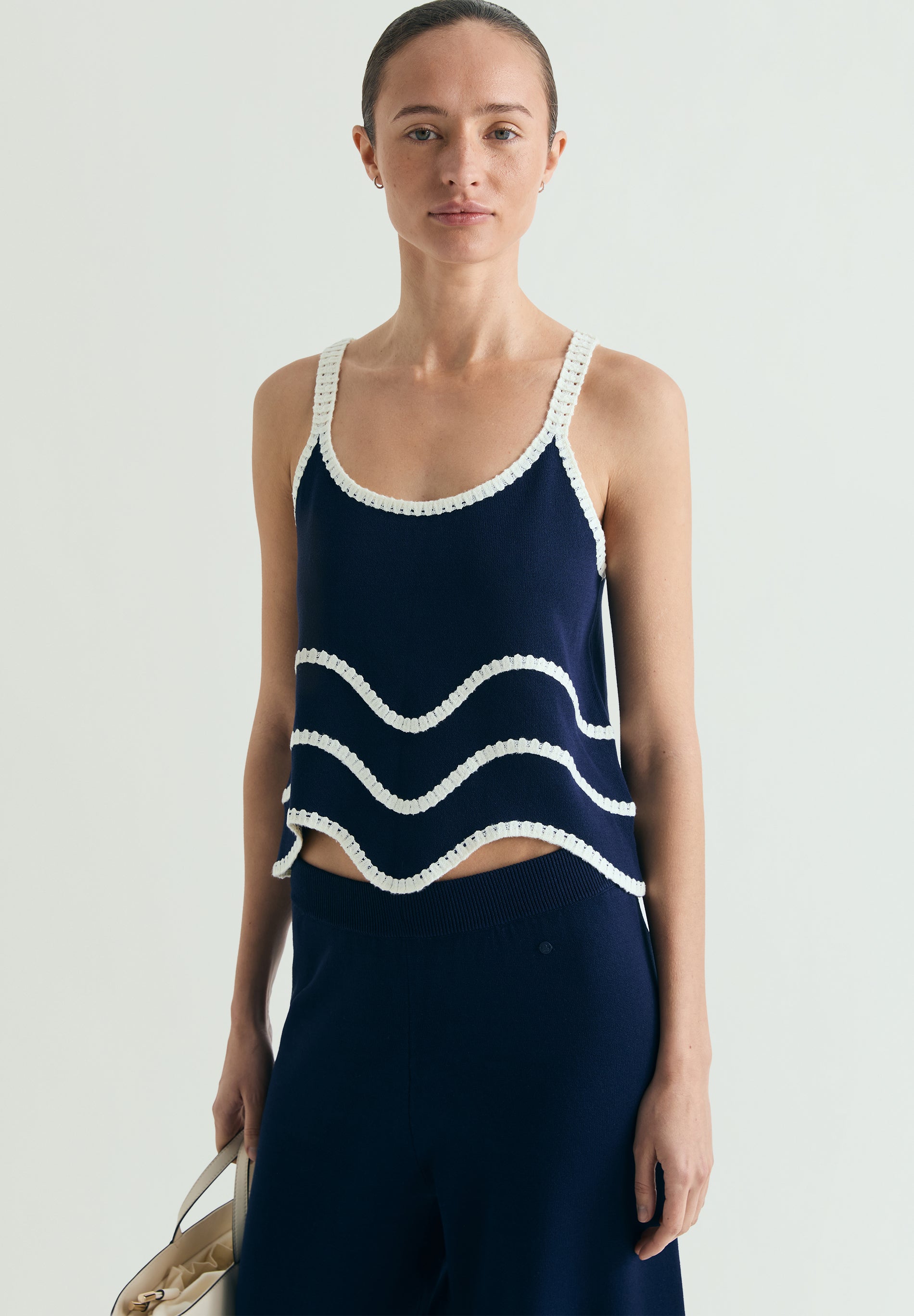 TOP TIRANTES PUNTO FINO