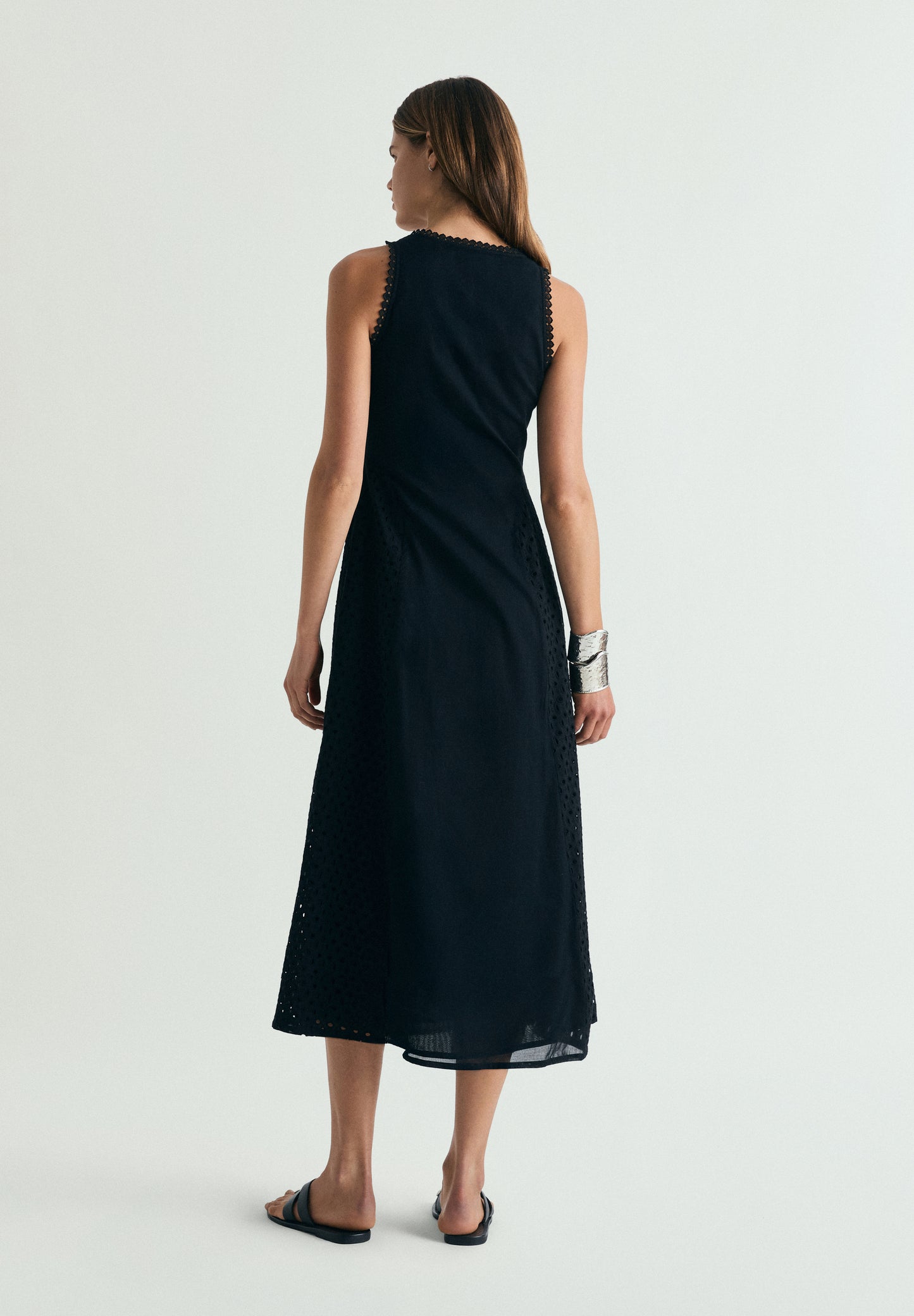 VESTIDO CALADO BORDADOS