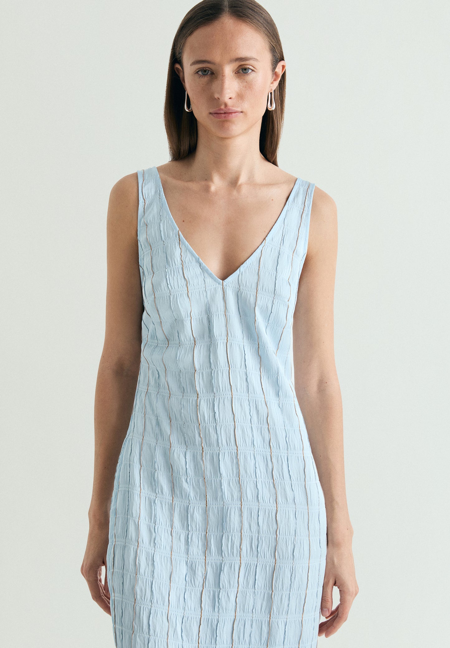 VESTIDO MIDI TEXTURA
