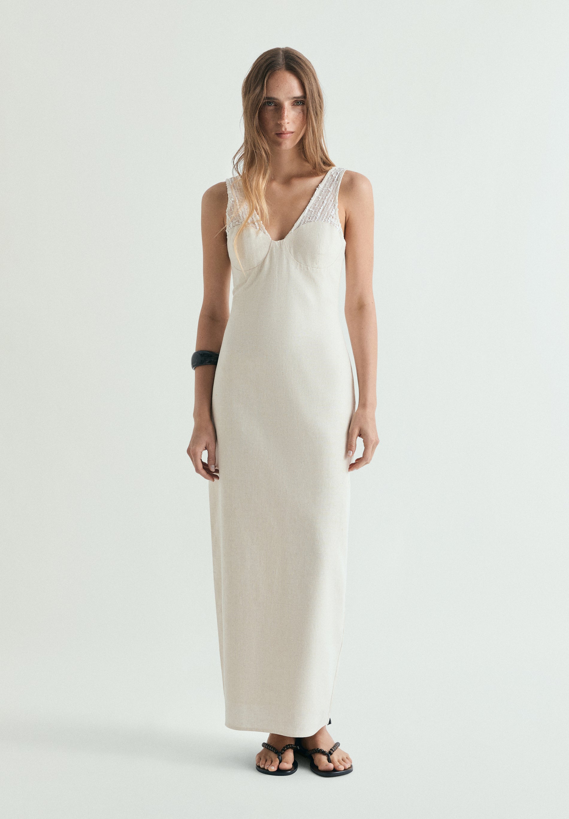 VESTIDO MIDI LINO