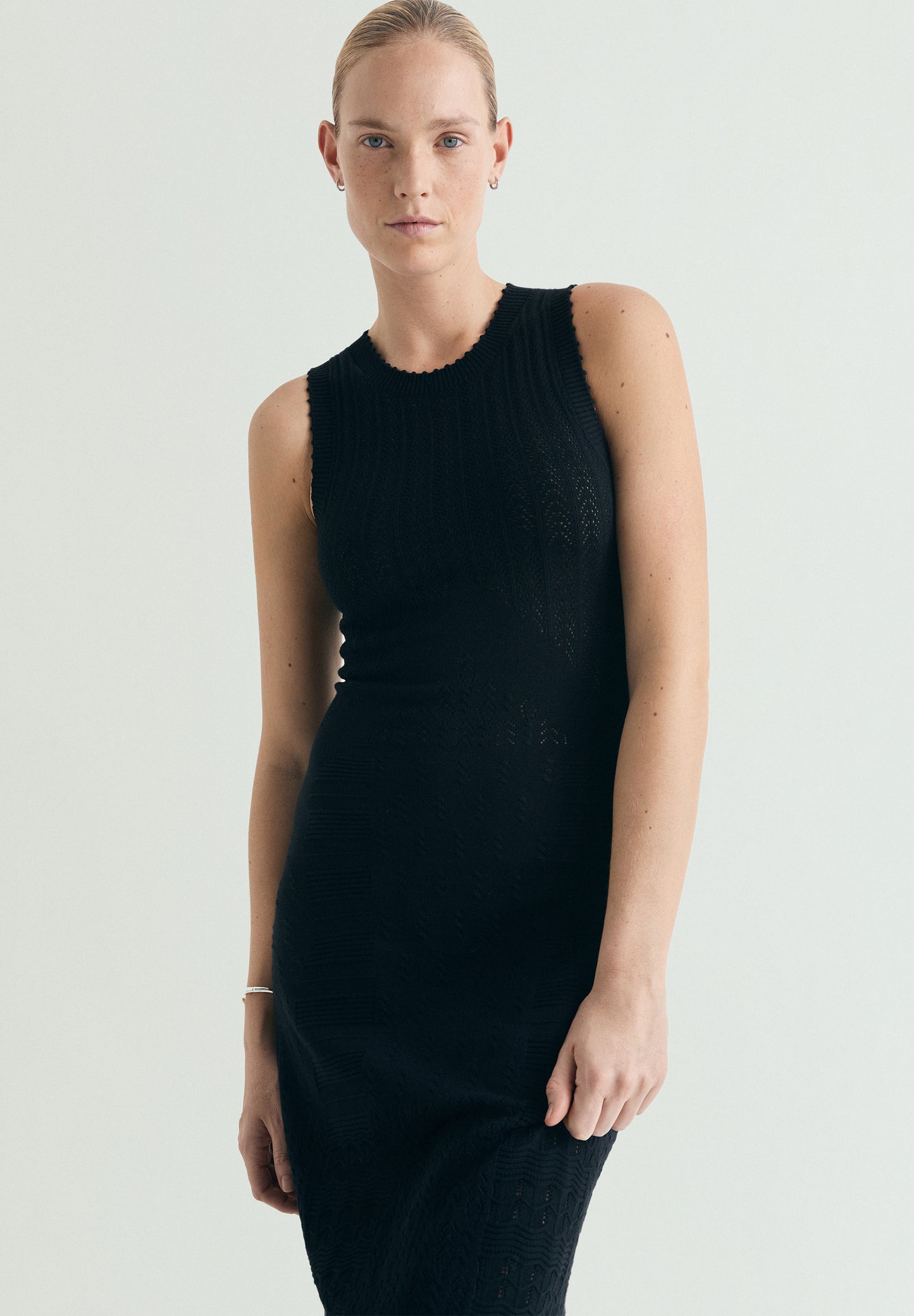 VESTIDO PUNTO CALADO