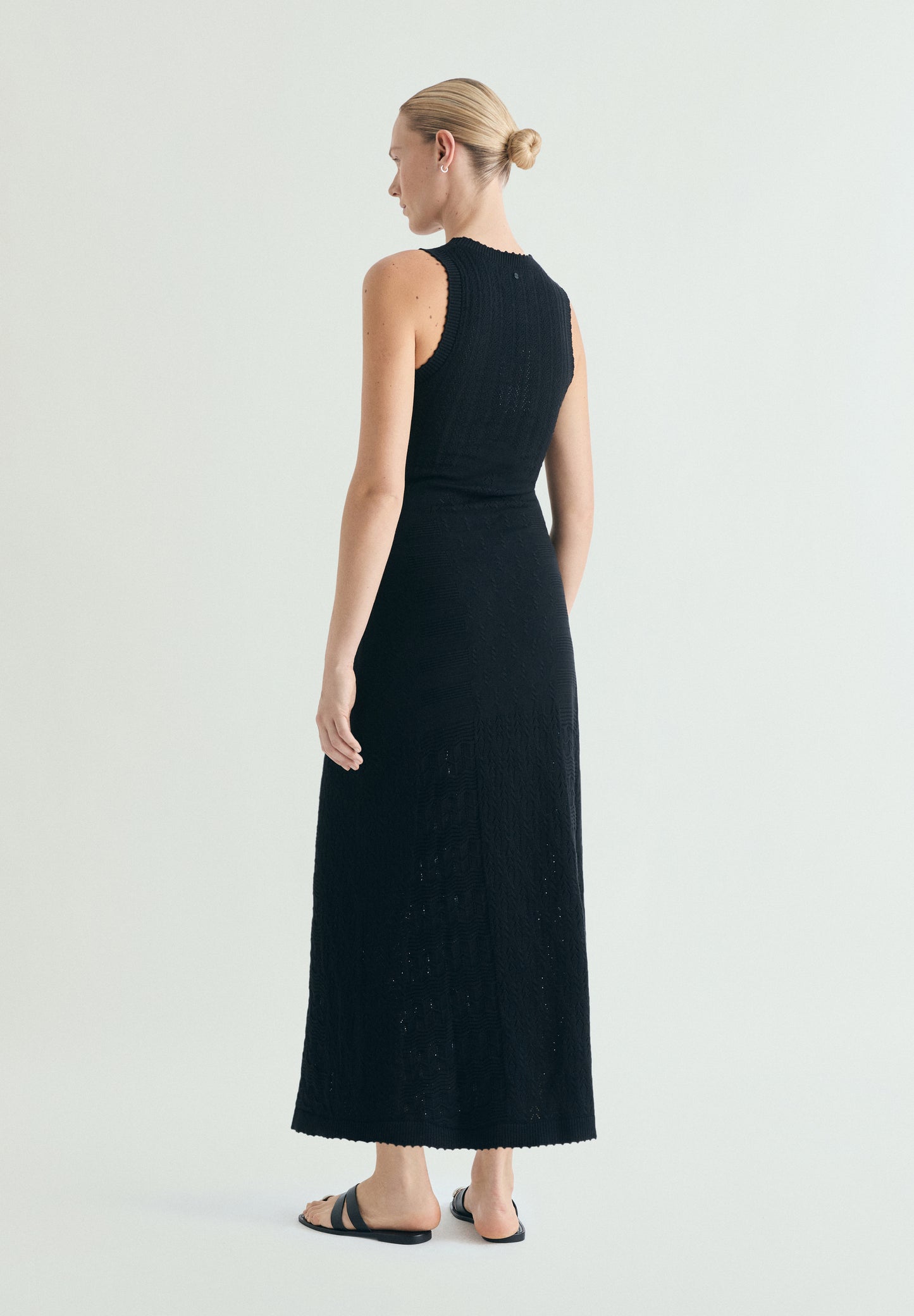 VESTIDO PUNTO CALADO