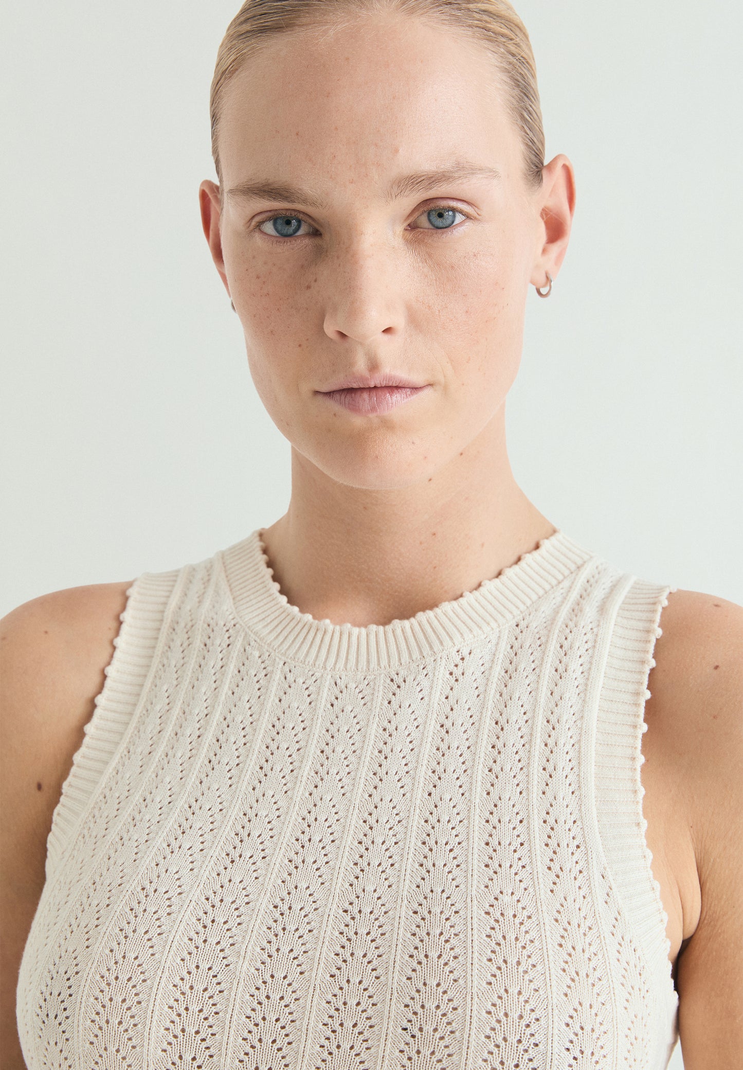 VESTIDO PUNTO CALADO