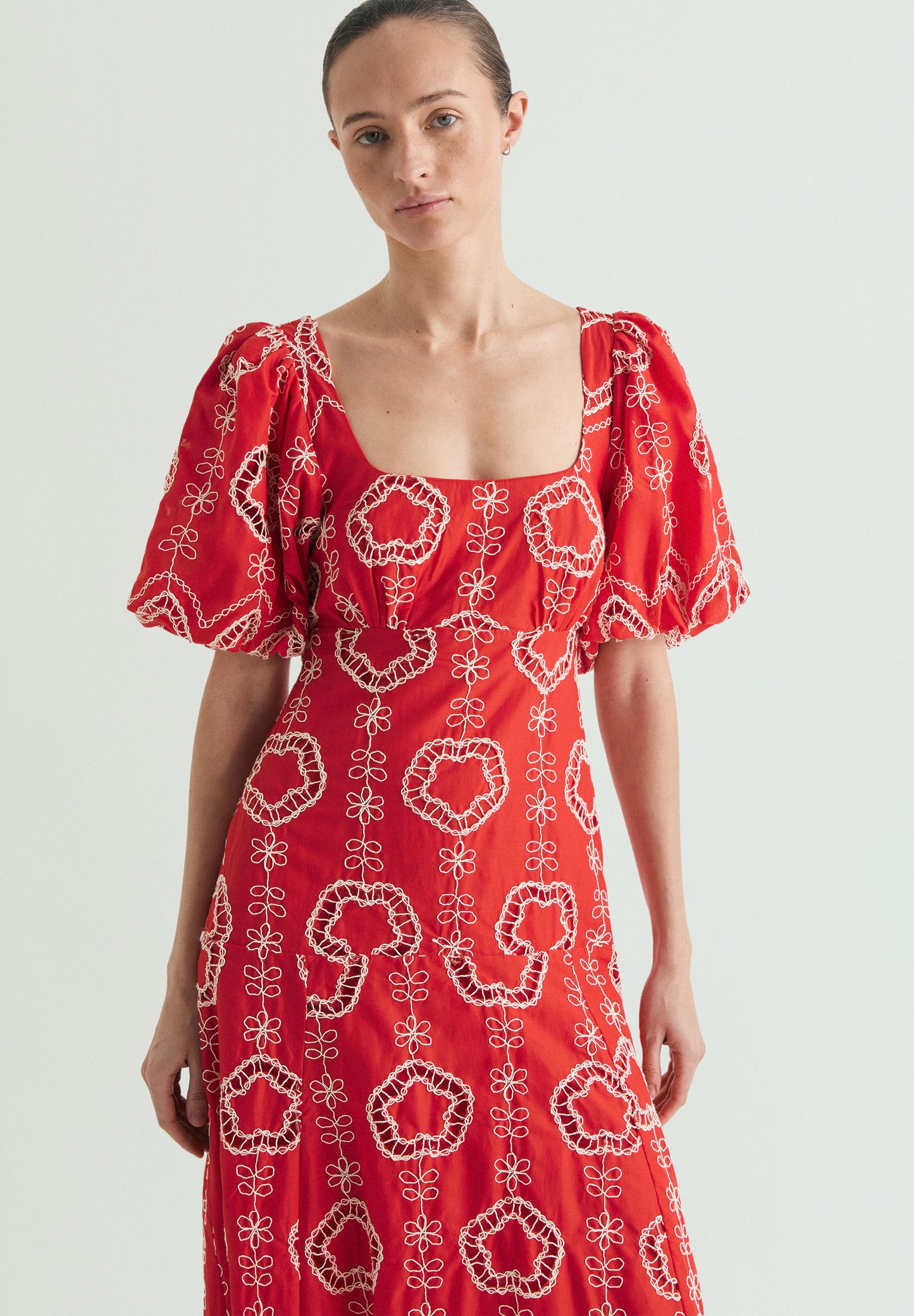 VESTIDO MIDI MANGAS ABULLONADAS