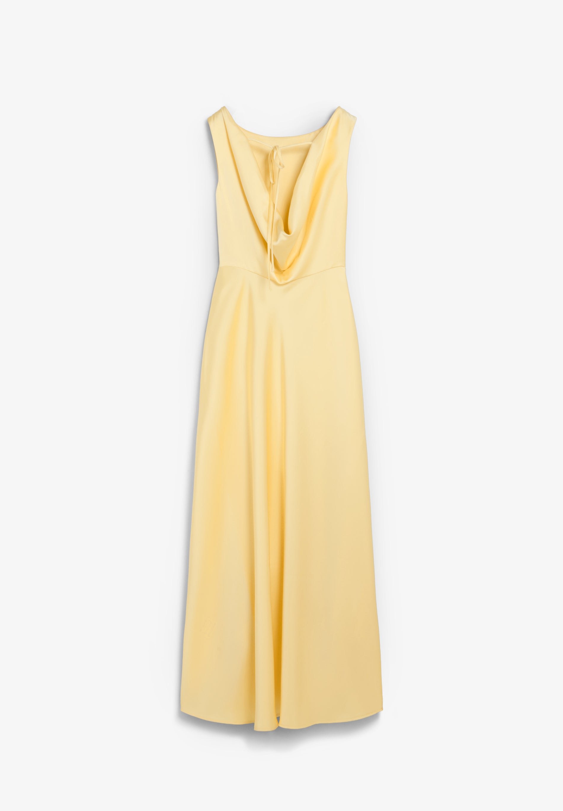VESTIDO SATINADO CON ESPALDA DESCUBIERTA