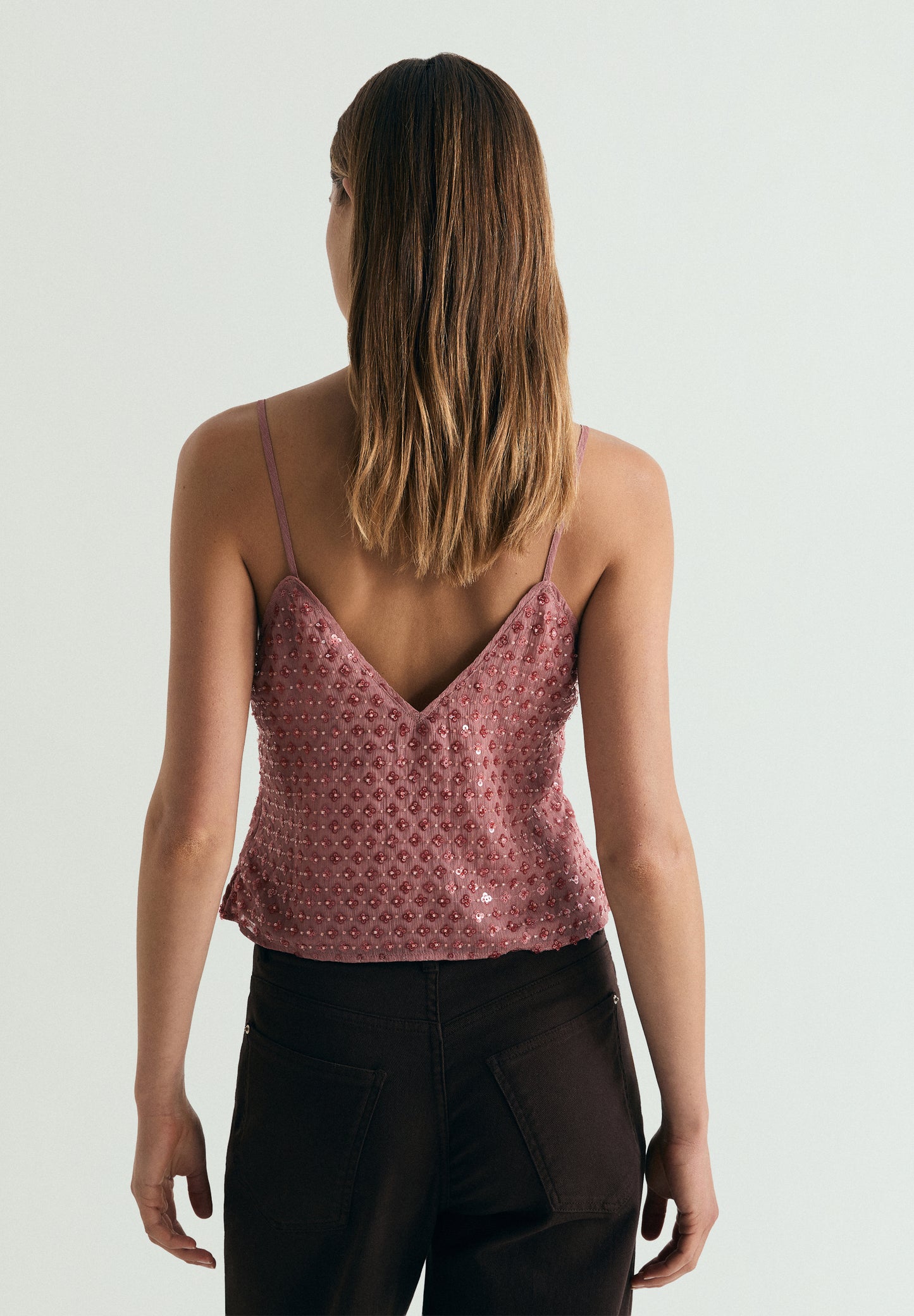 TOP TIRANTES BORDADOS