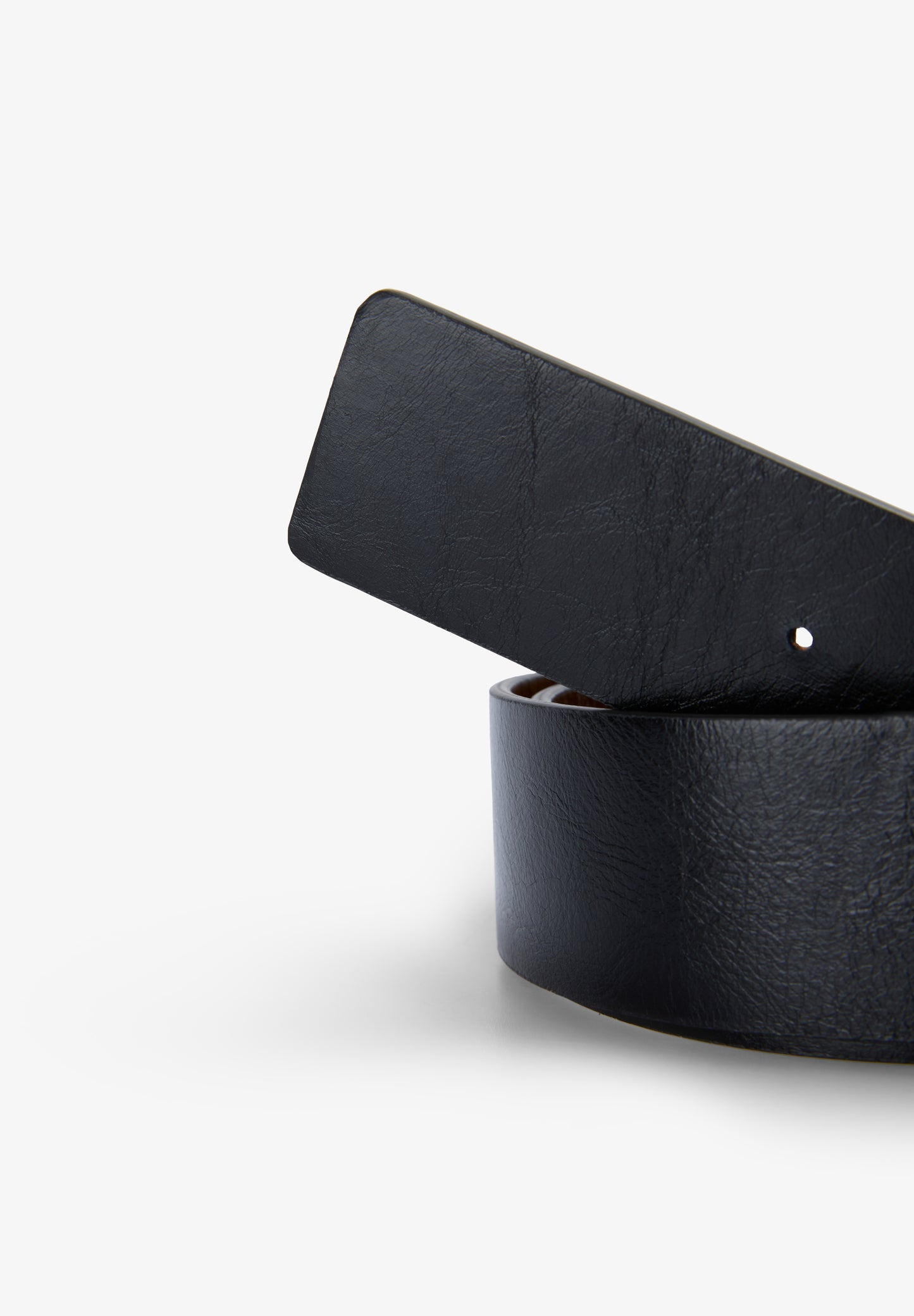 CINTURÓN PIEL CALAVERA