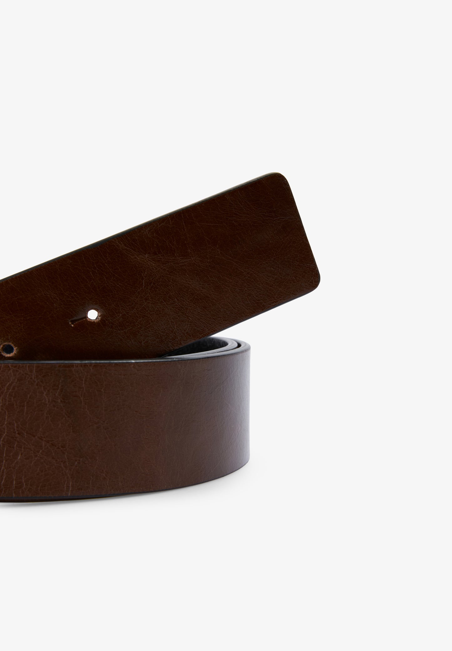 CINTURÓN PIEL CALAVERA