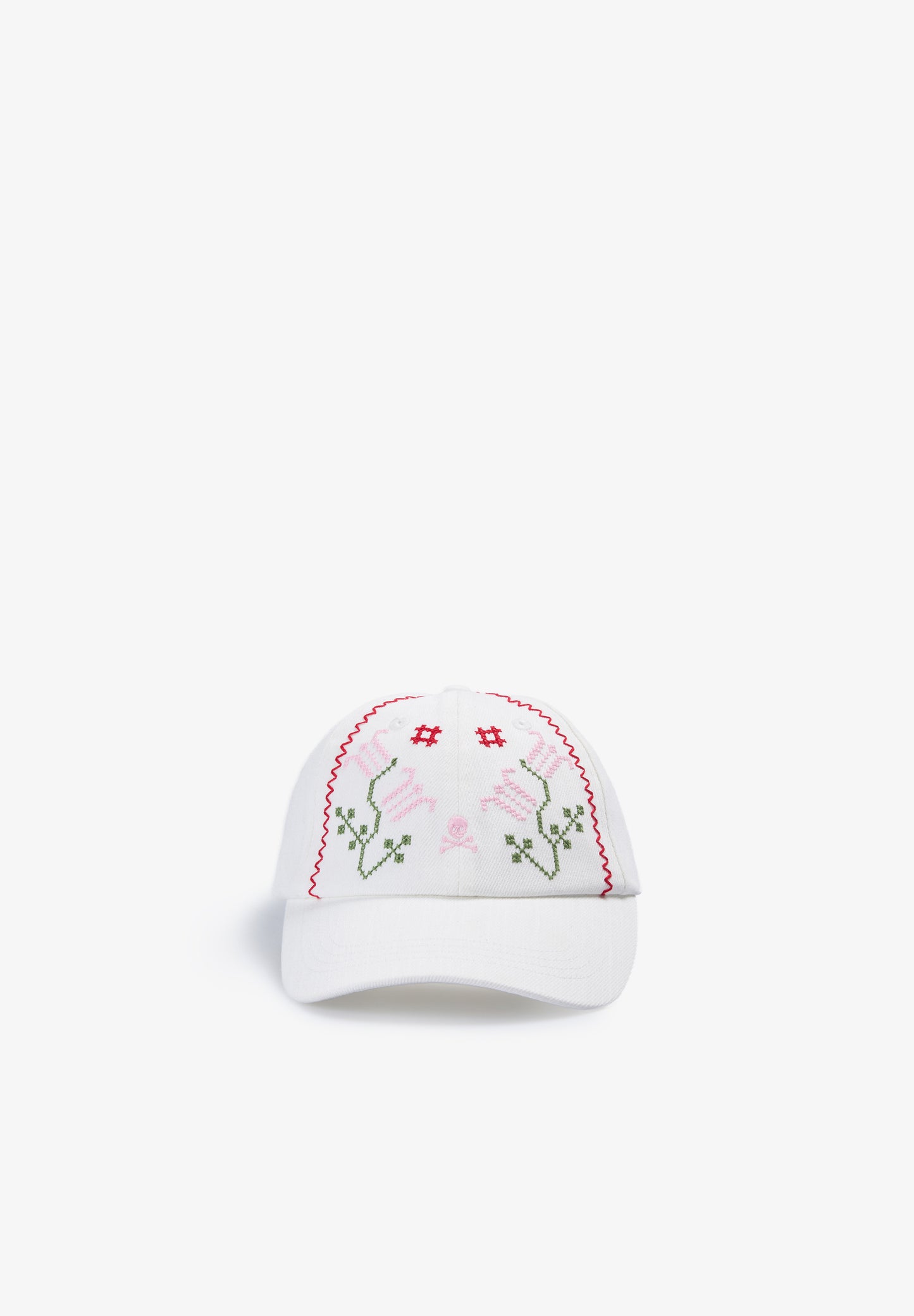 GORRA DETALLES BORDADOS
