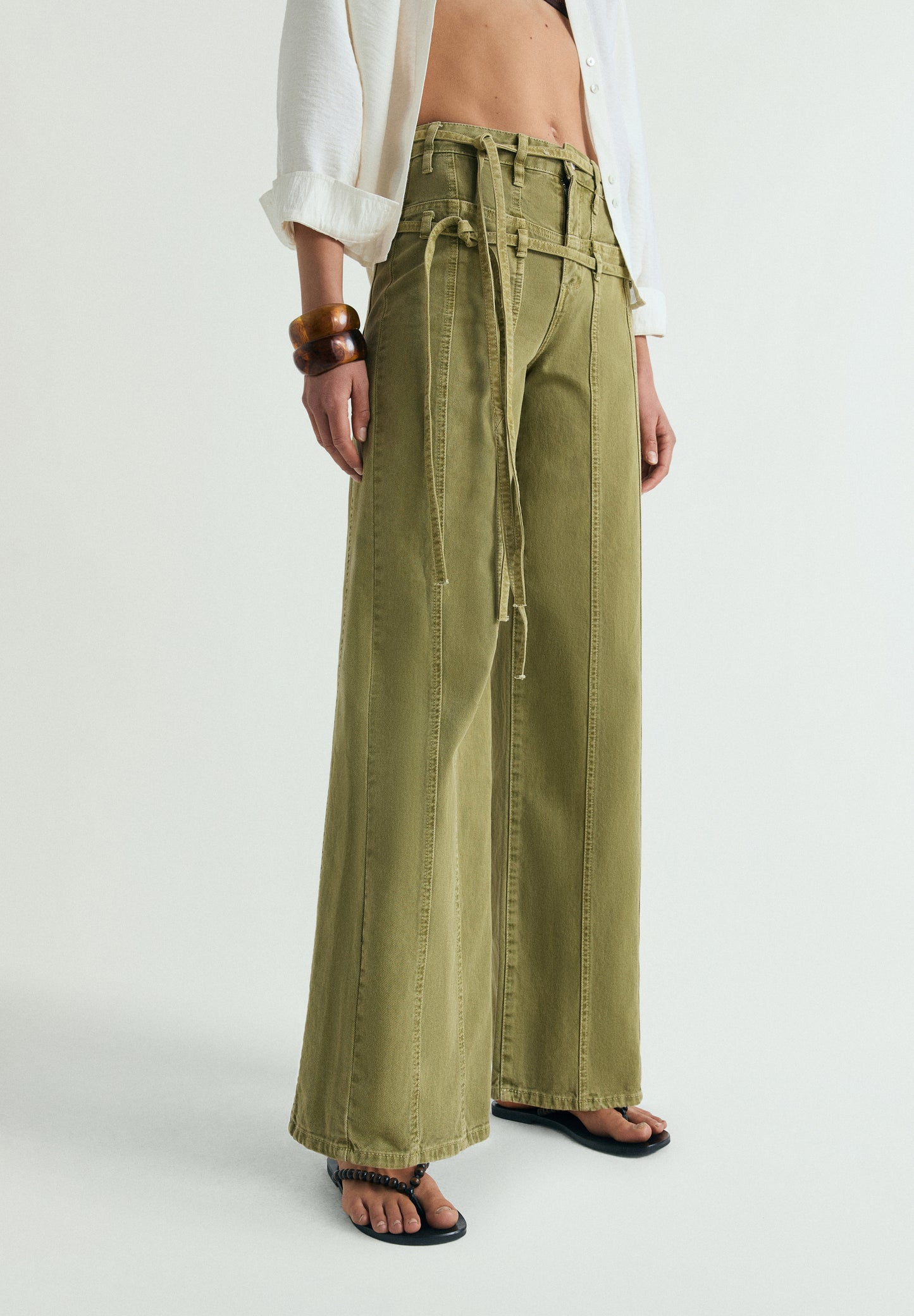 PANTALÓN DENIM DOBLE CINTURÓN