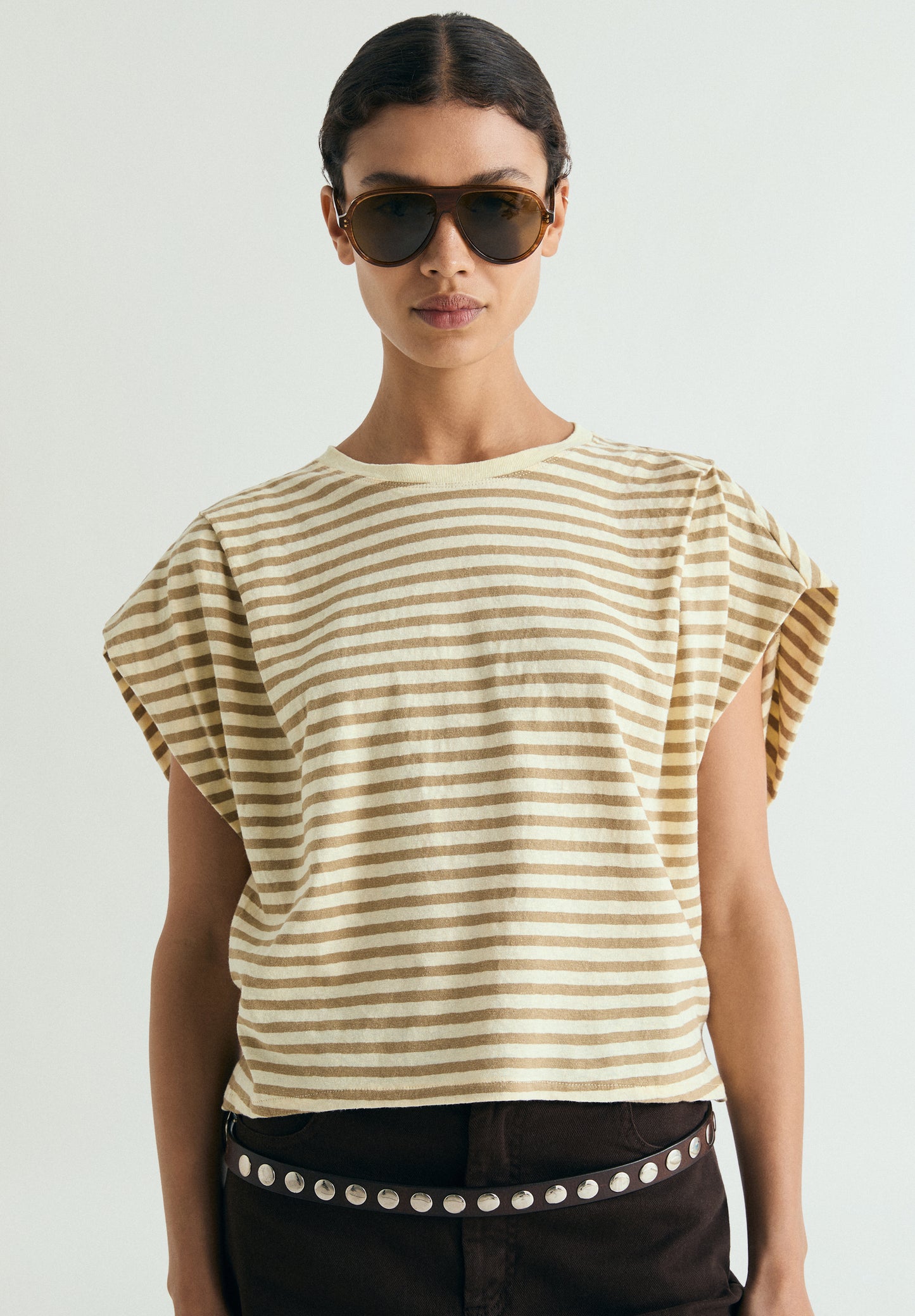 CAMISETA DETALLE PLIEGUES