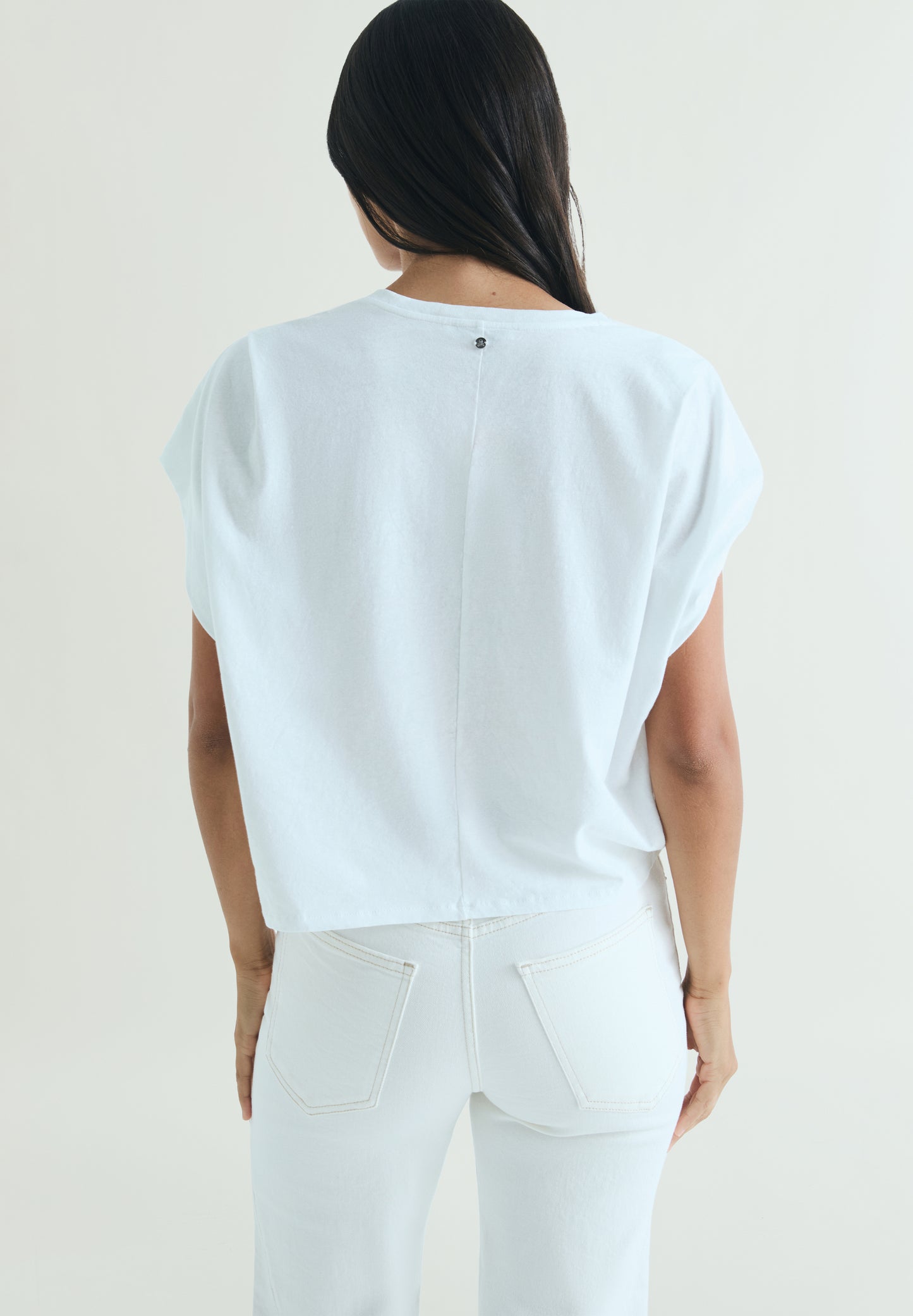 CAMISETA DETALLE PLIEGUES