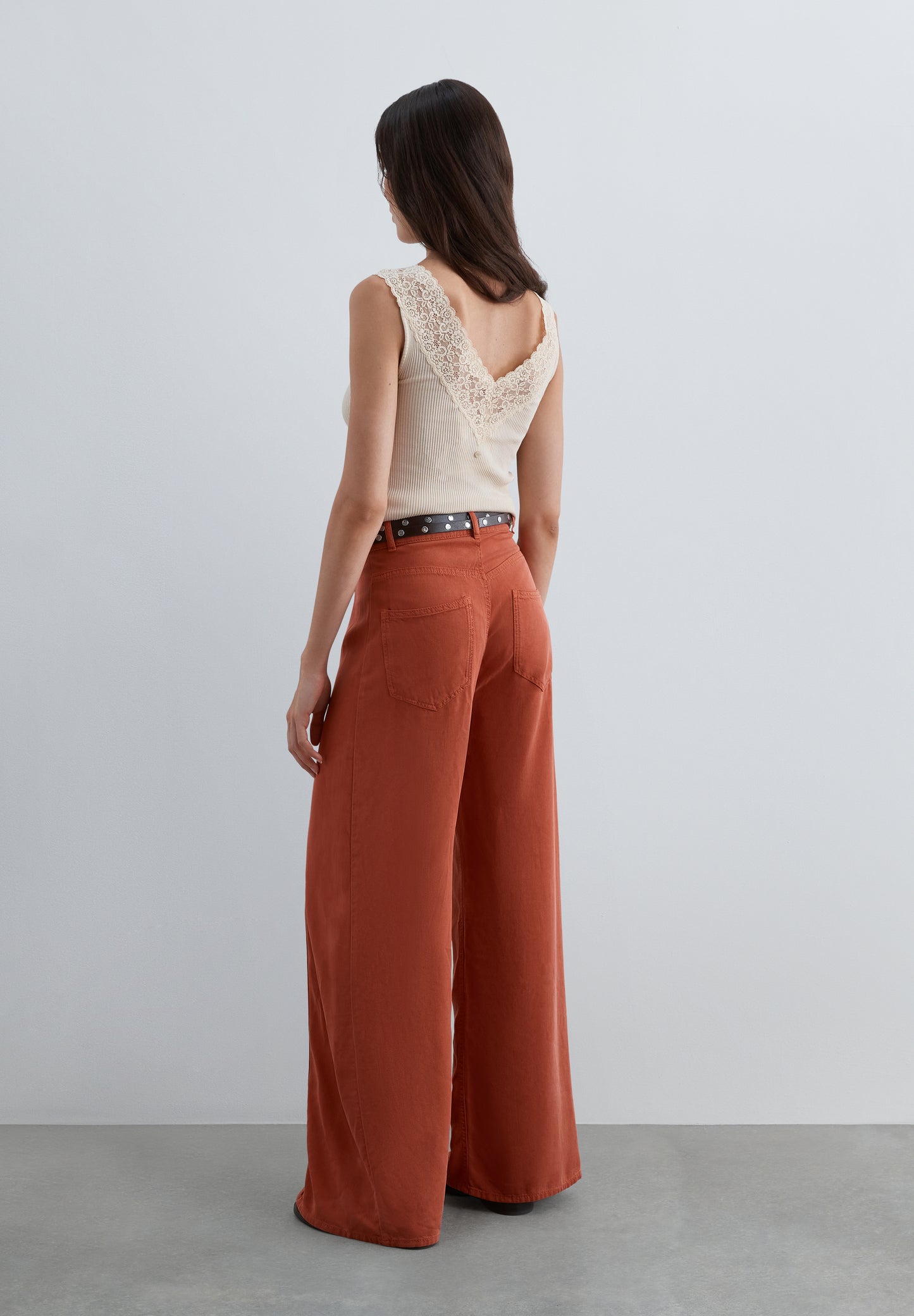 PANTALÓN FLUIDO DE LYOCELL