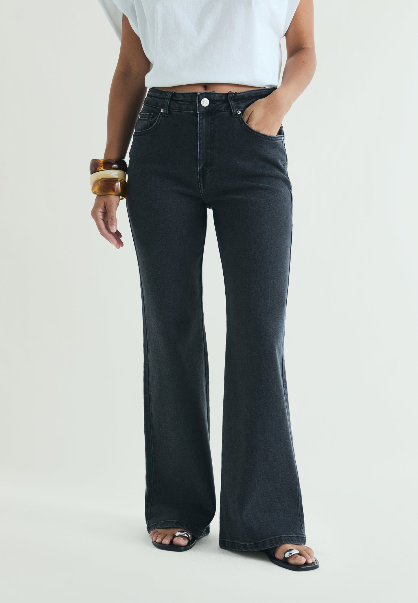 JEANS BOOTCUT RELAXED