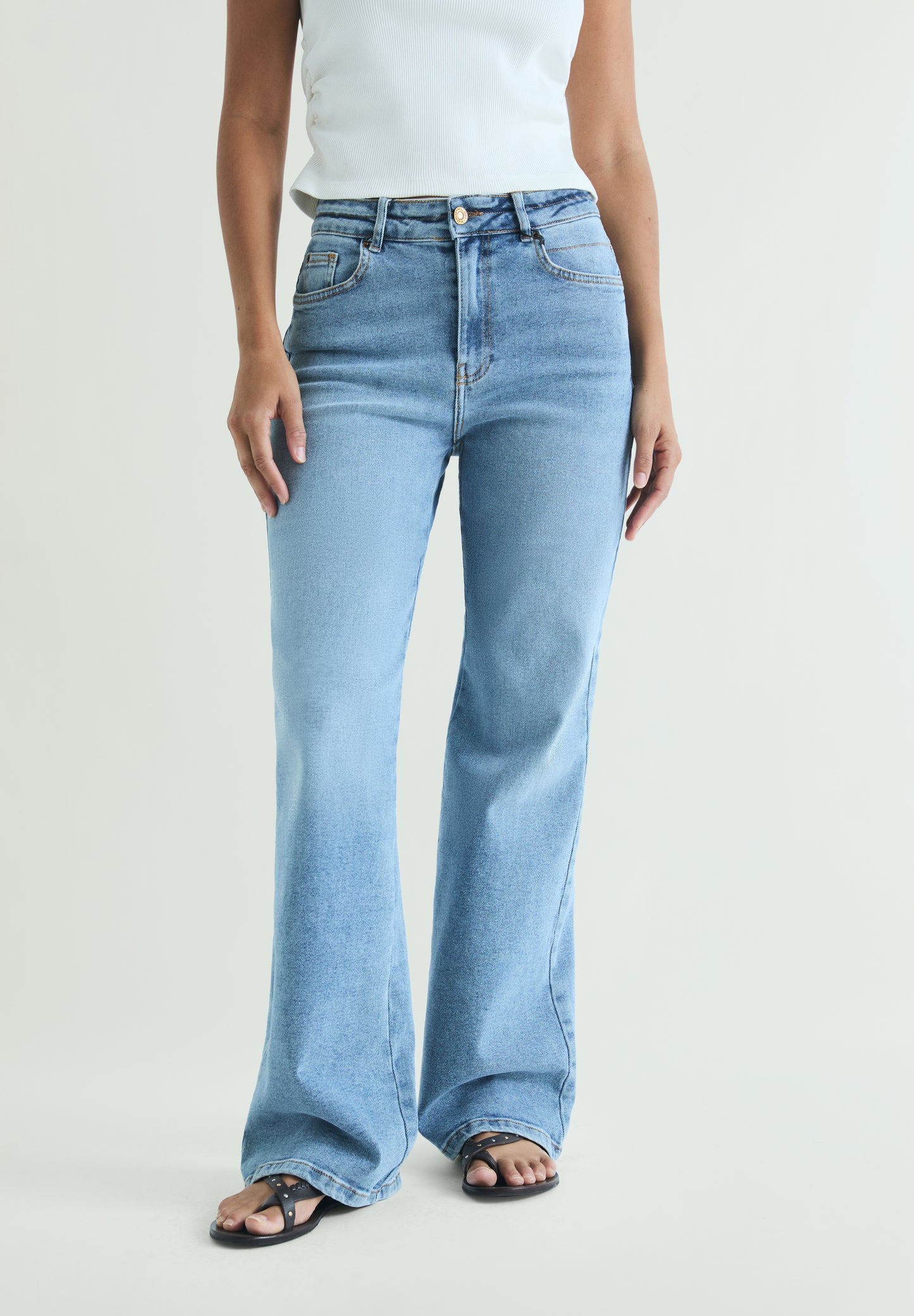 JEANS BOOTCUT RELAXED