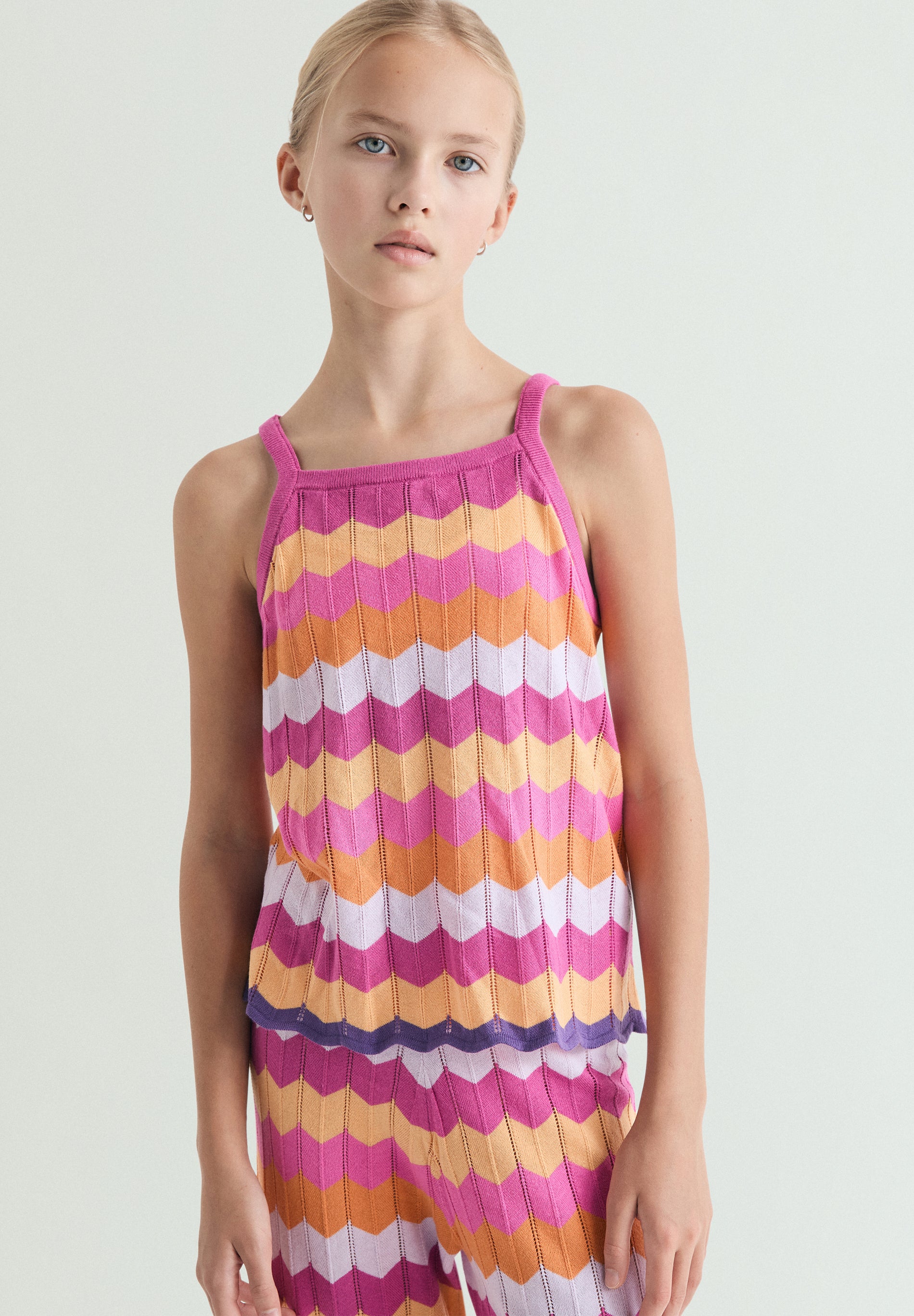 TOP PUNTO MULTICOLOR