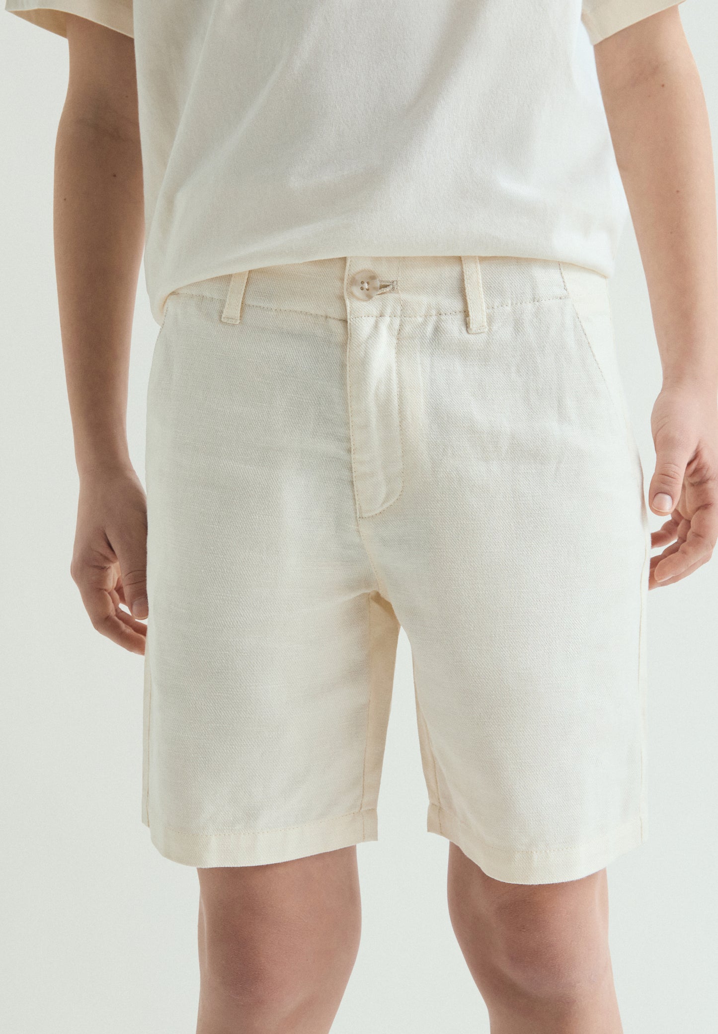 BERMUDAS LINO REGULAR FIT