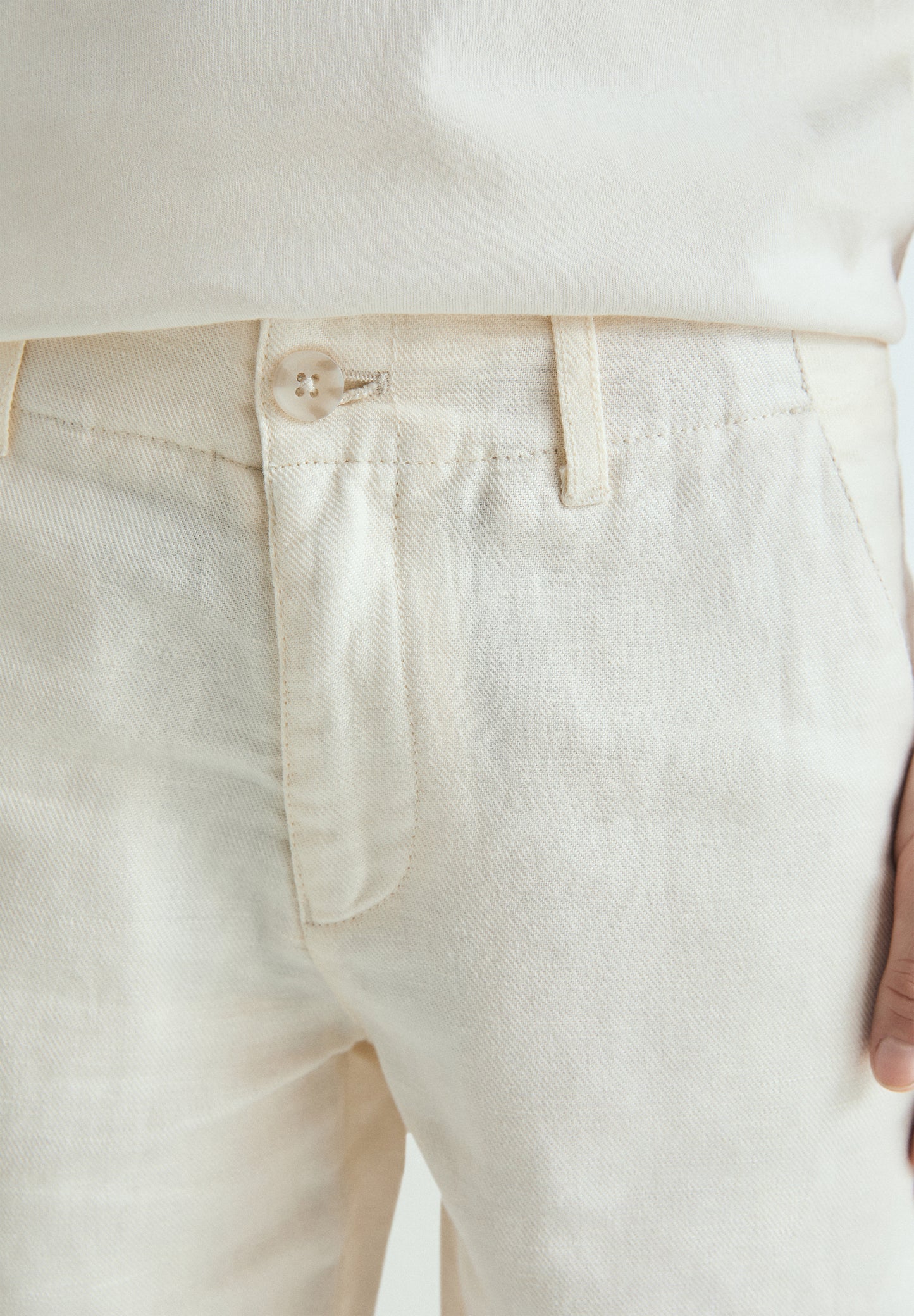 BERMUDAS LINO REGULAR FIT