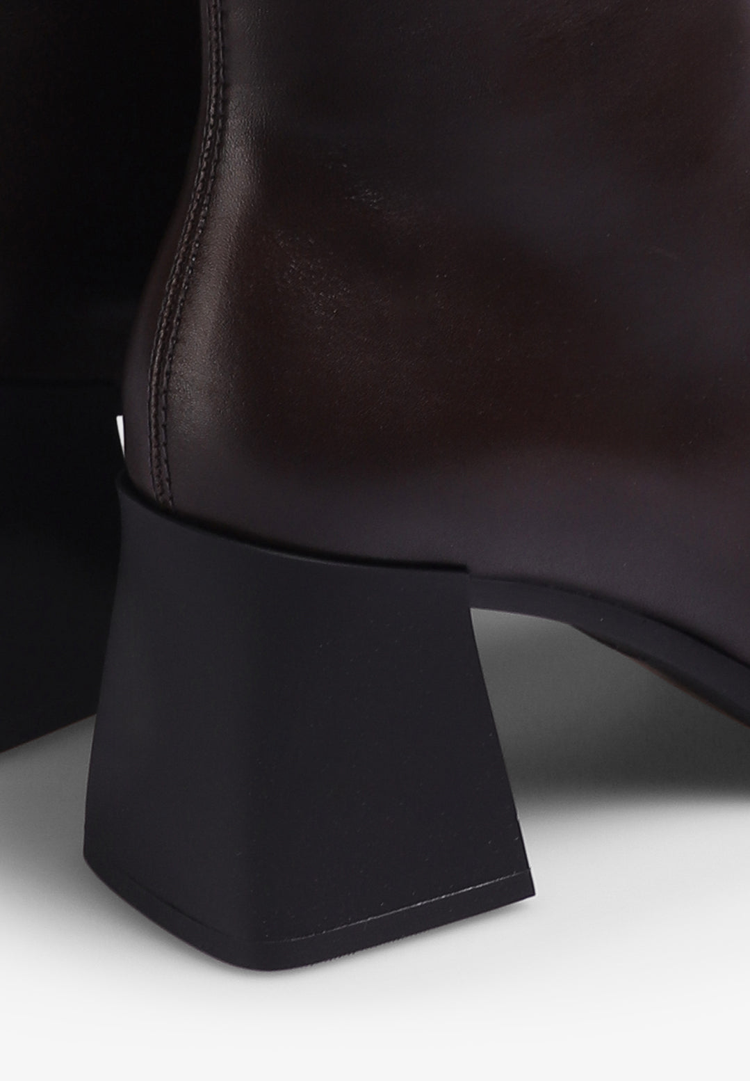 VAGABOND | BOTAS HEDDA