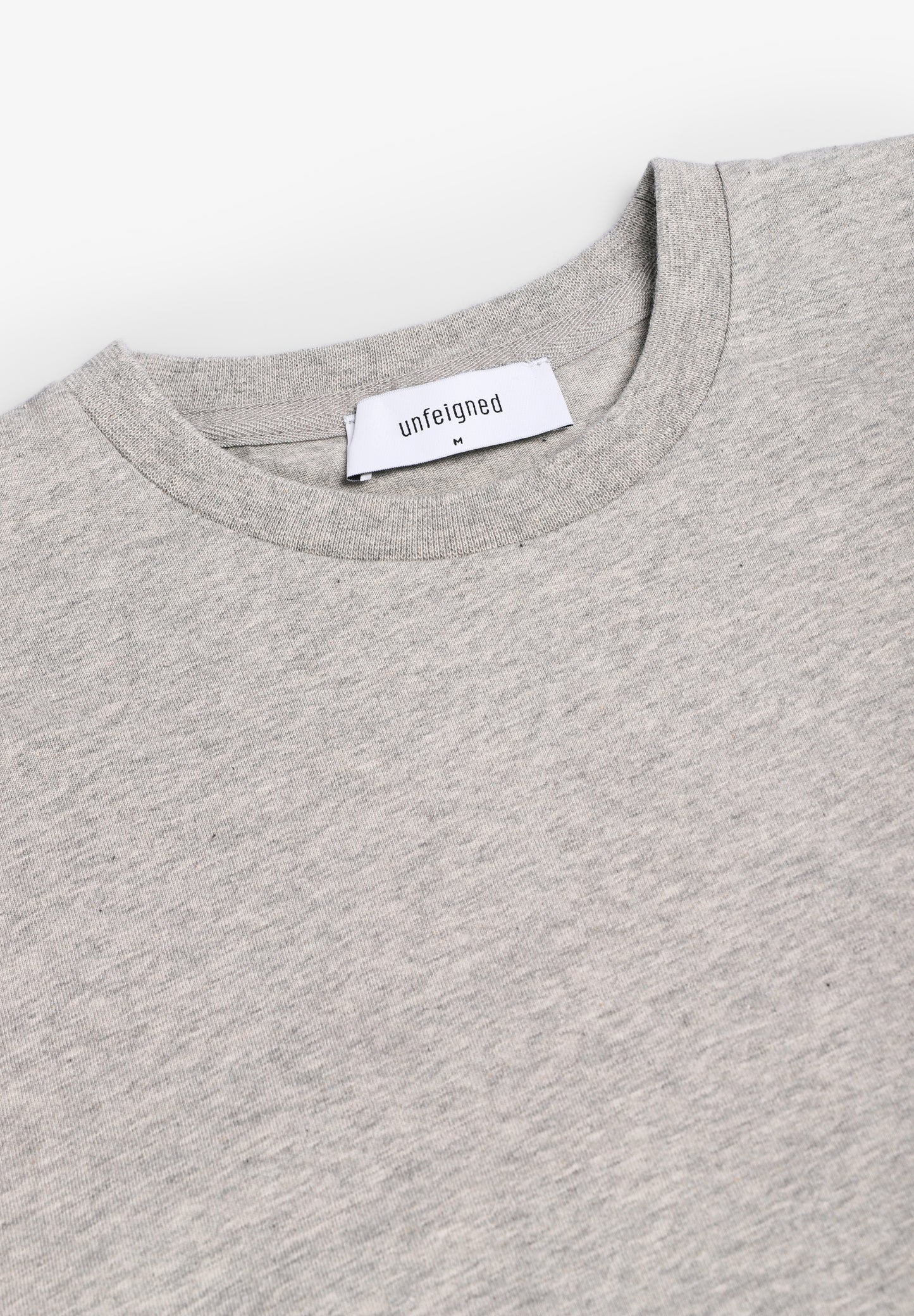 UNFEIGNED | CAMISETA BÁSICA DE MANGA LARGA