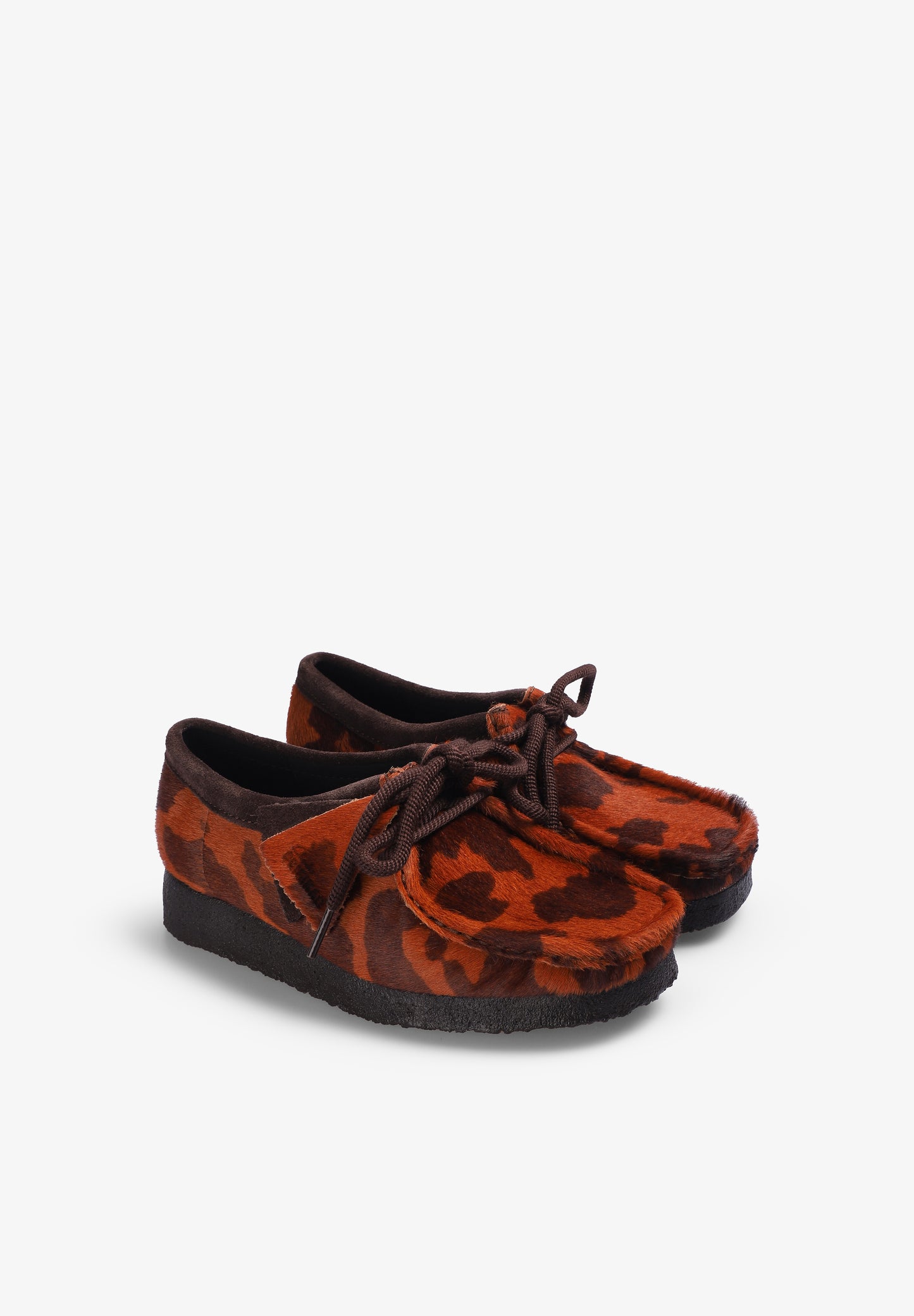CLARKS | ZAPATOS WALLABEE COW PRINT