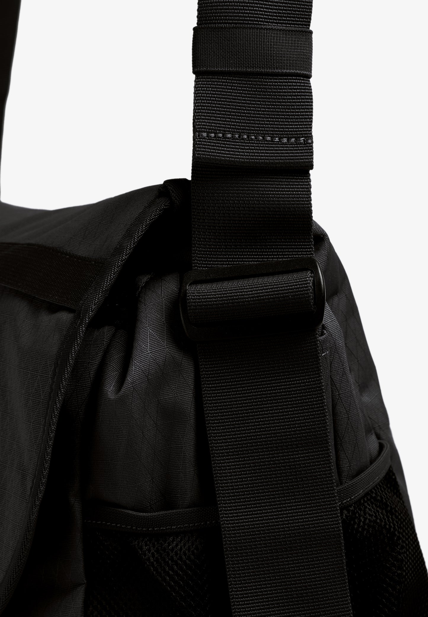 GRAMICCI | BOLSA MESSENGER