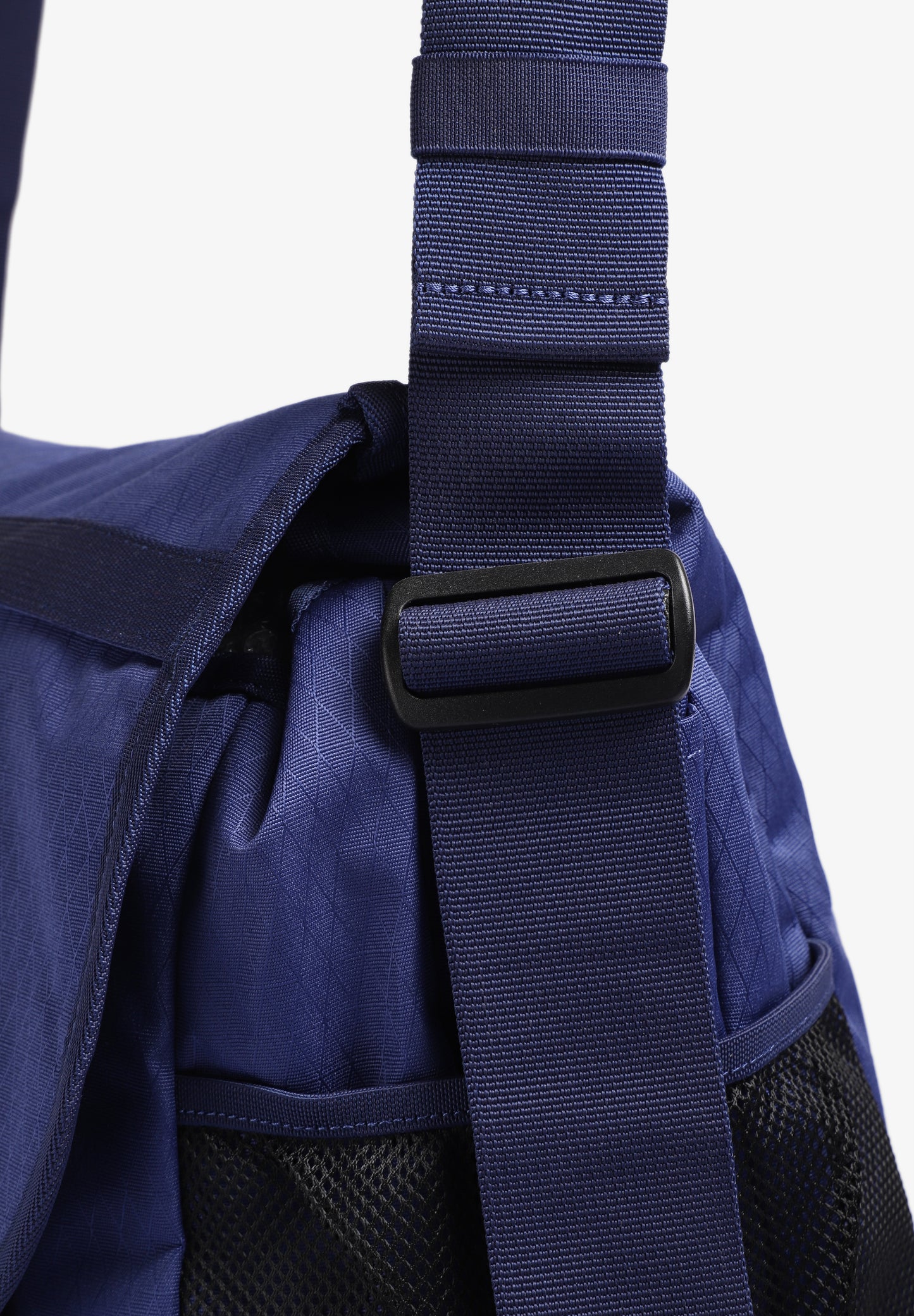 GRAMICCI | BOLSA MESSENGER