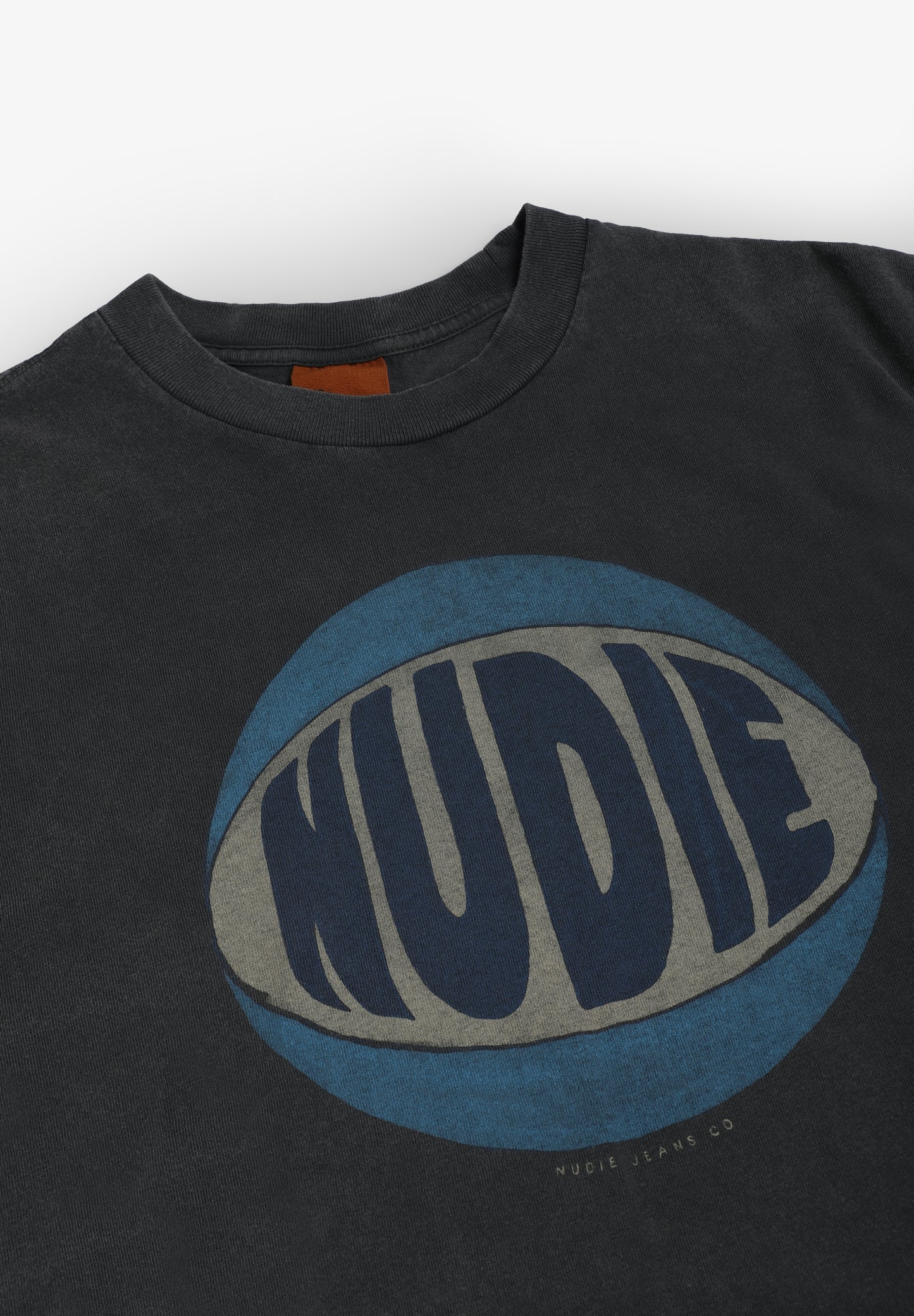 NUDIE JEANS | CAMISETA KOFFE NUDIE