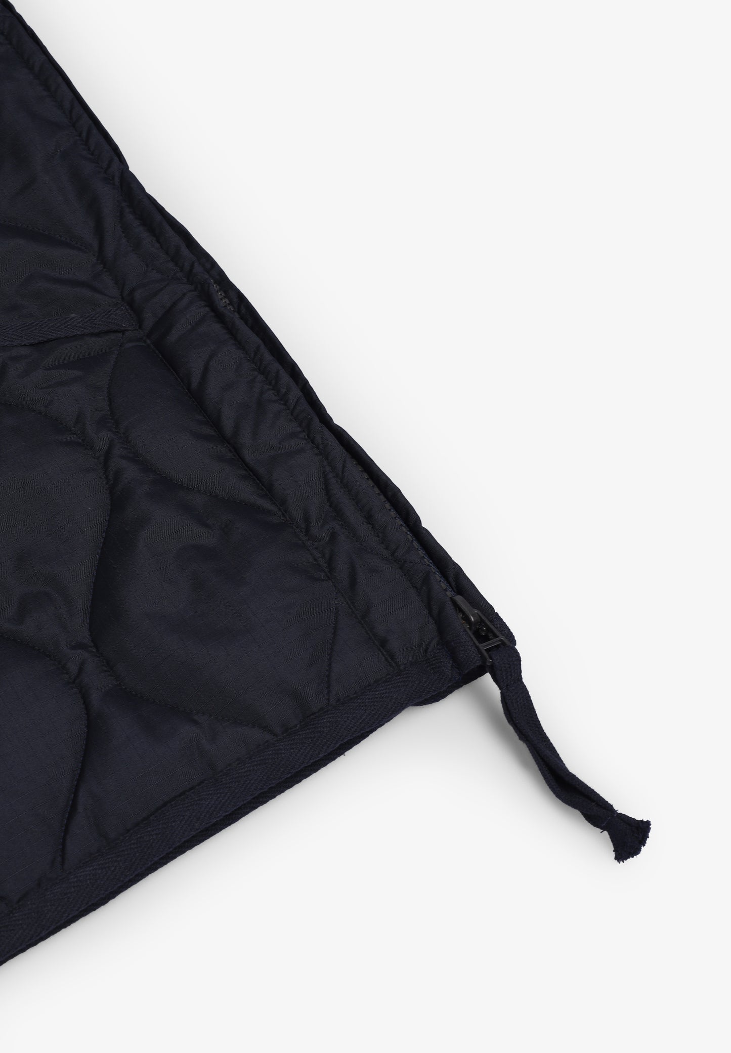 TAION | CHALECO MILITAR CUELLO V Y CREMALLERA UNISEX