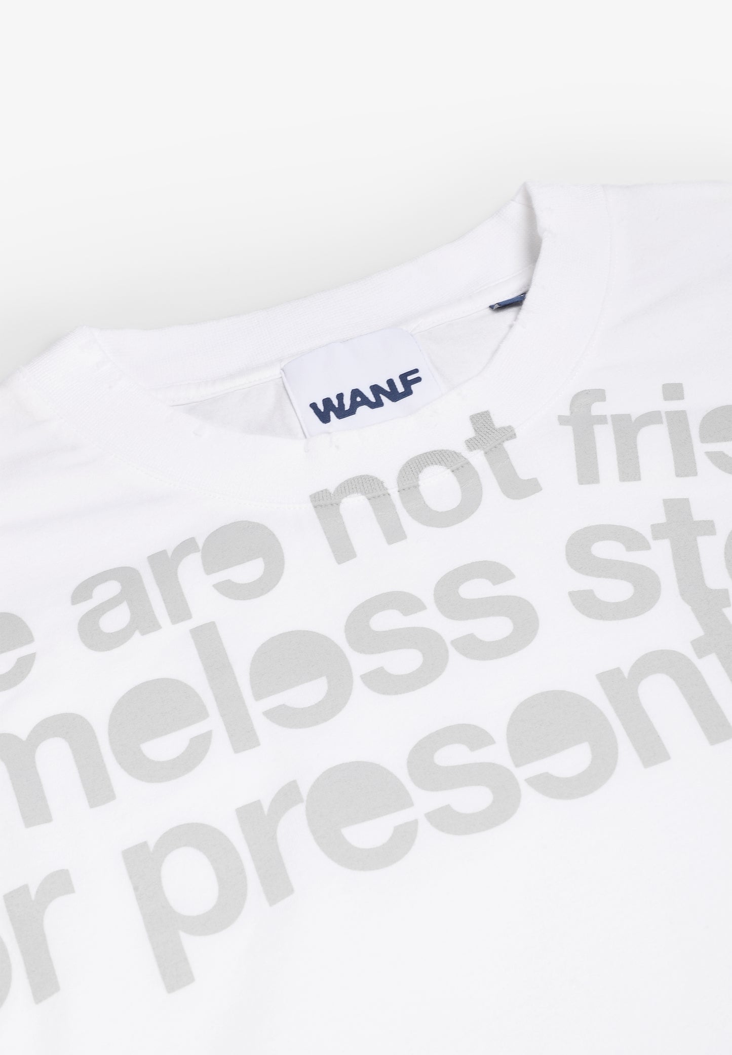 WE ARE NOT FRIENDS | CAMISETA SENTENCES MANGA LARGA