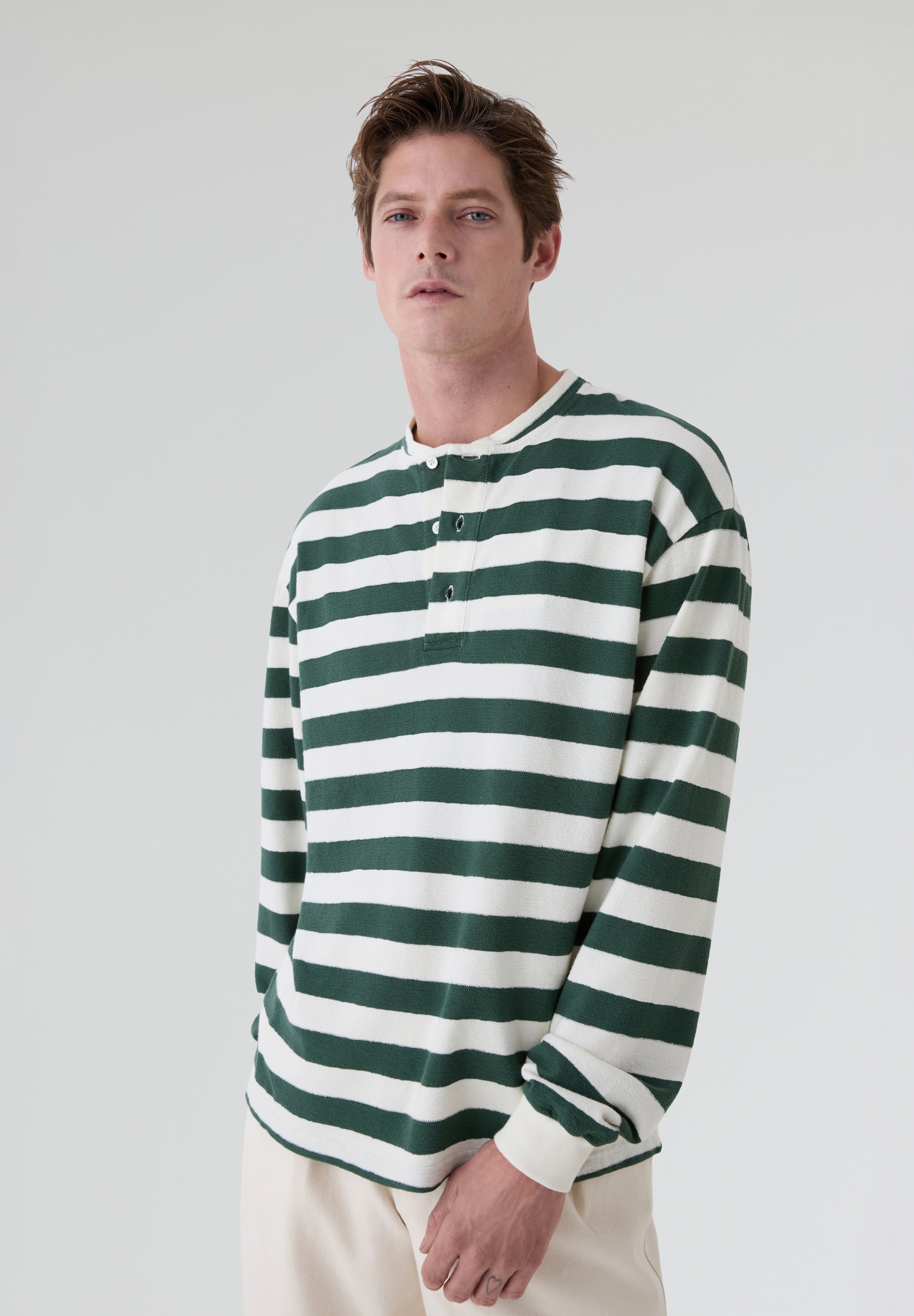 LA PAZ | CAMISETA CARNEIRO HENLEY