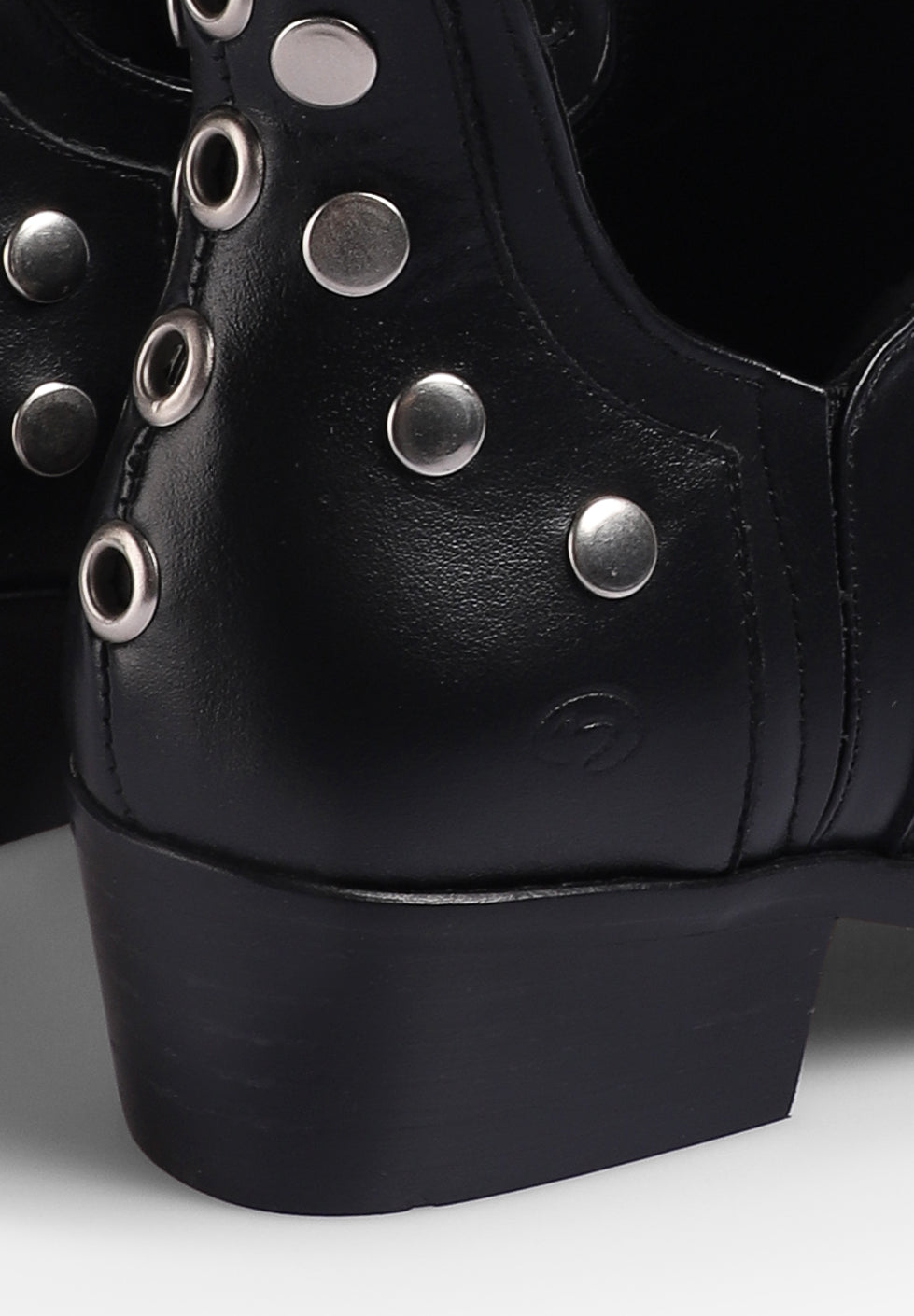 MICUIR | BOTAS PUNKY TACHAS