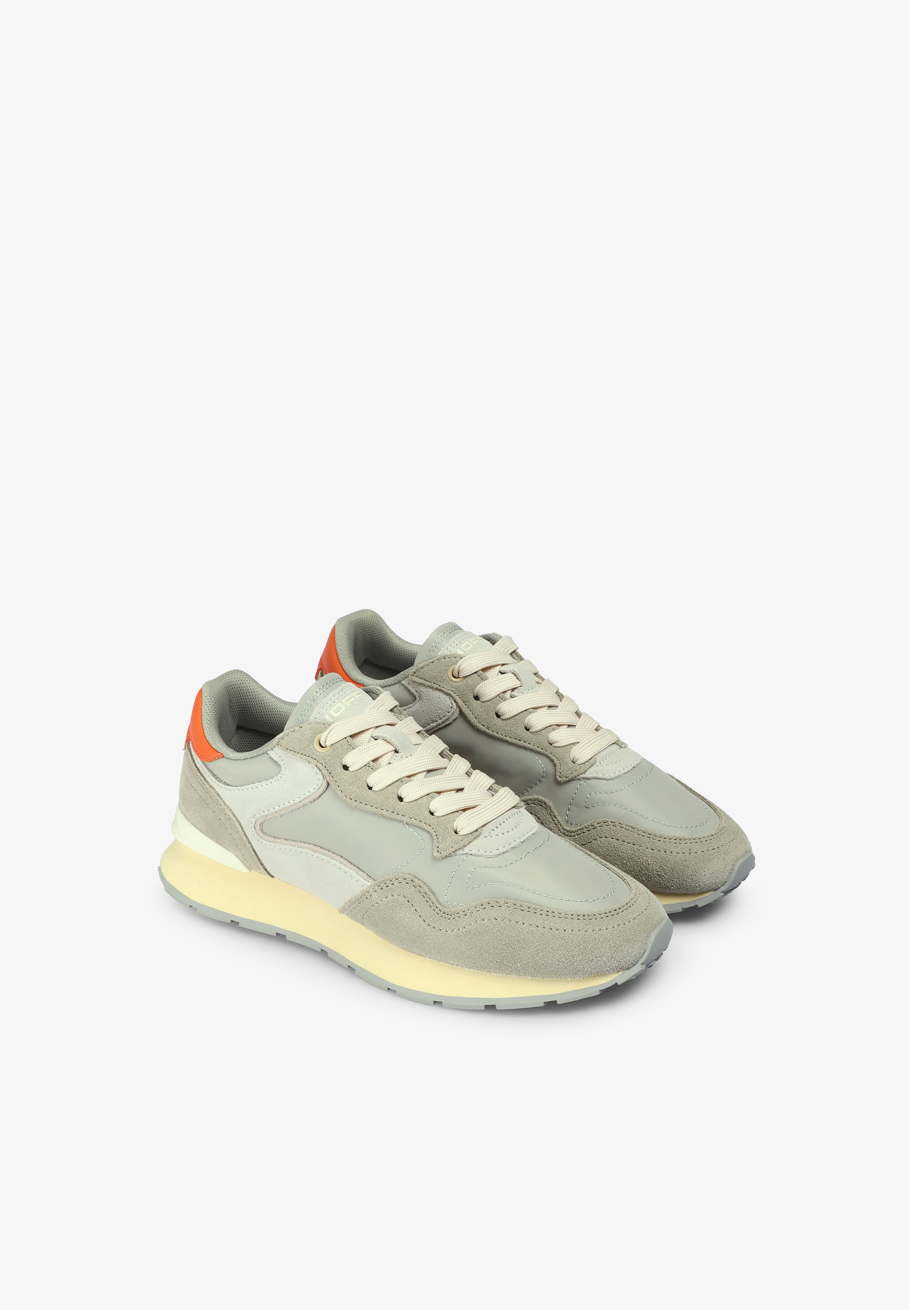 HOFF | SNEAKERS CITY RETRO MUJER