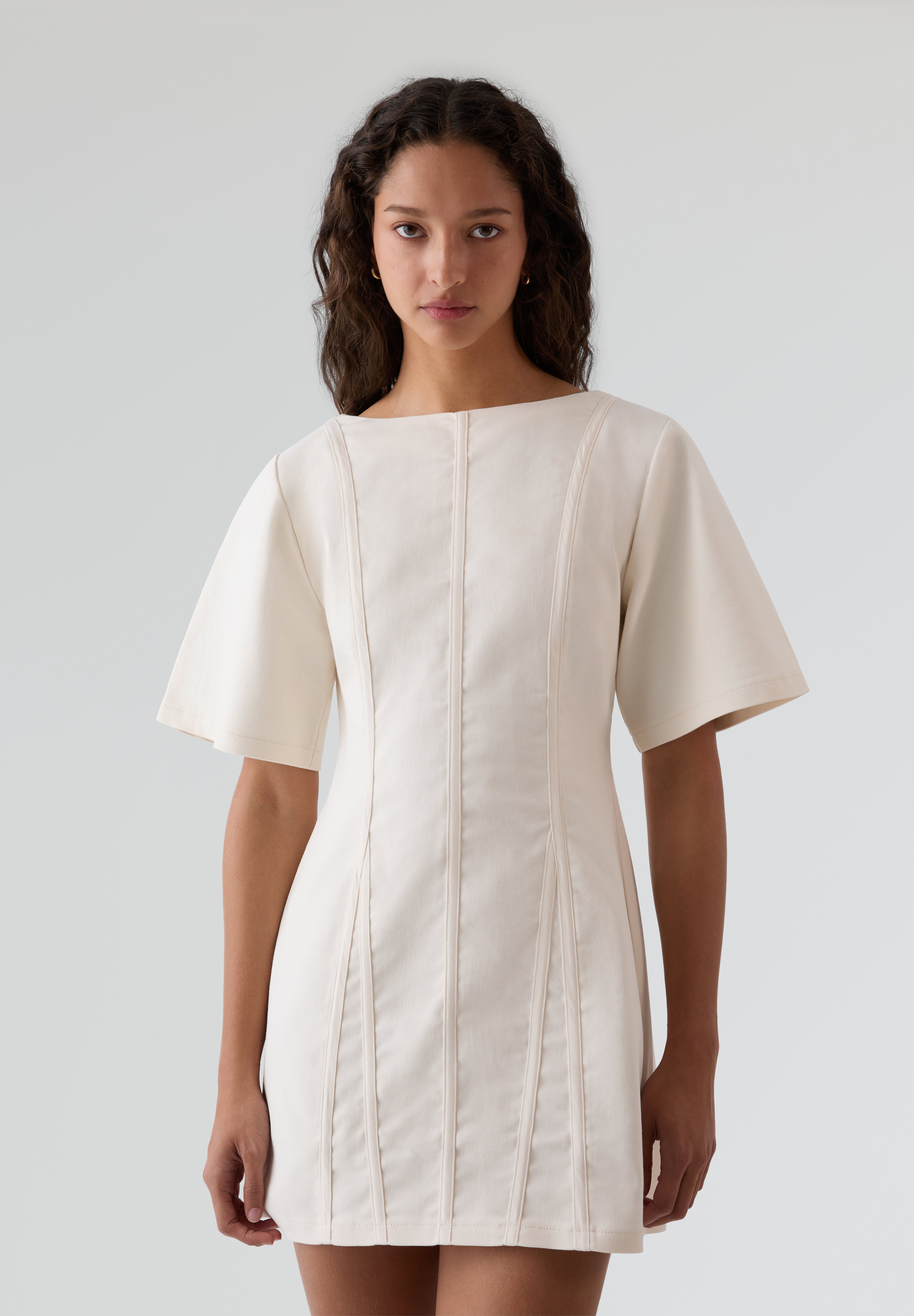 LAAGAM | VESTIDO CORTO ROSETTE