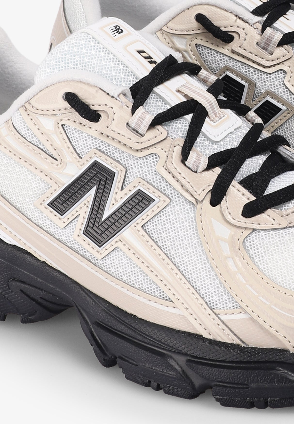 NEW BALANCE | SNEAKERS 740 HOMBRE