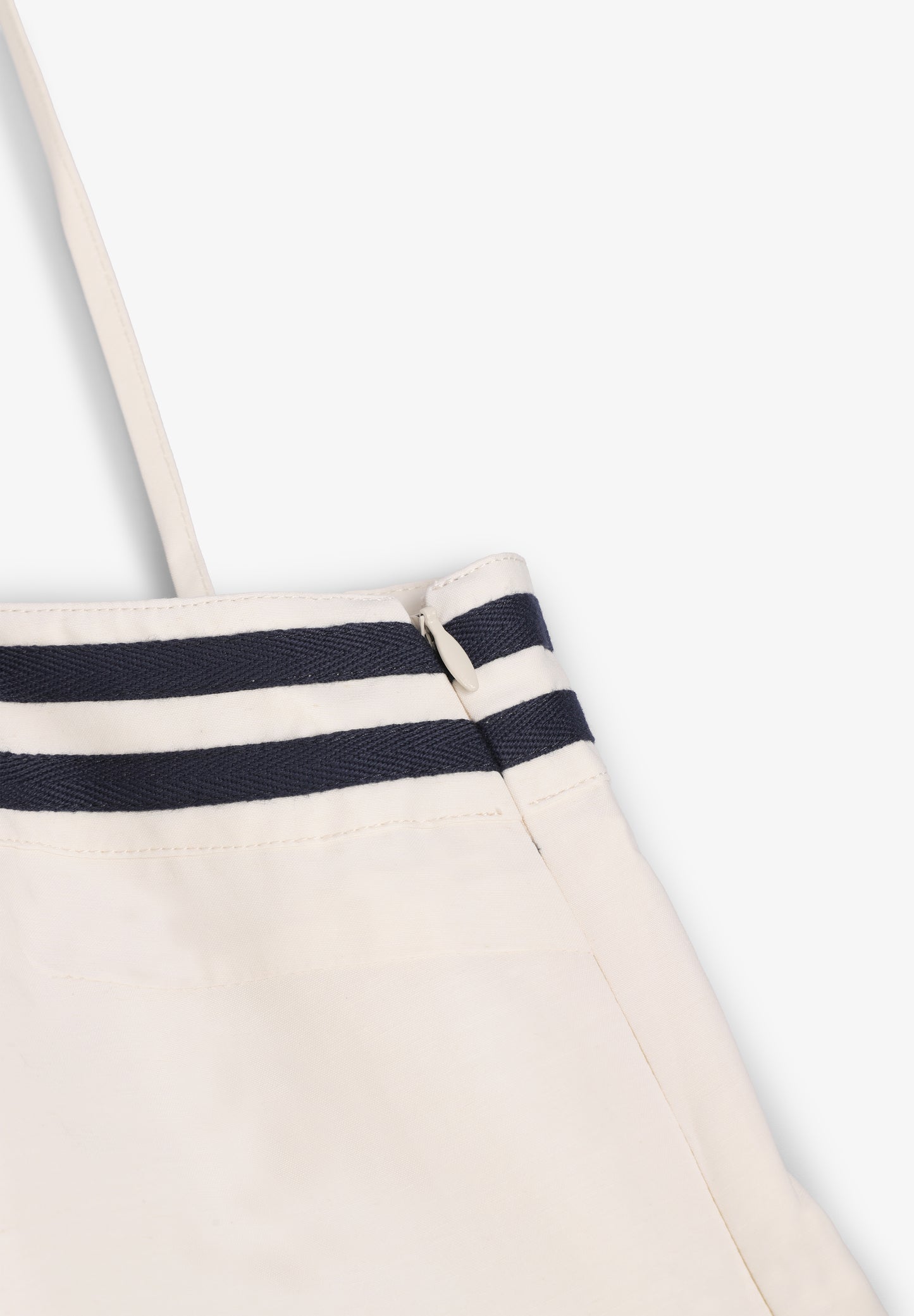 THE TINY BIG SISTER | VESTIDO STRAPS - Scalpers