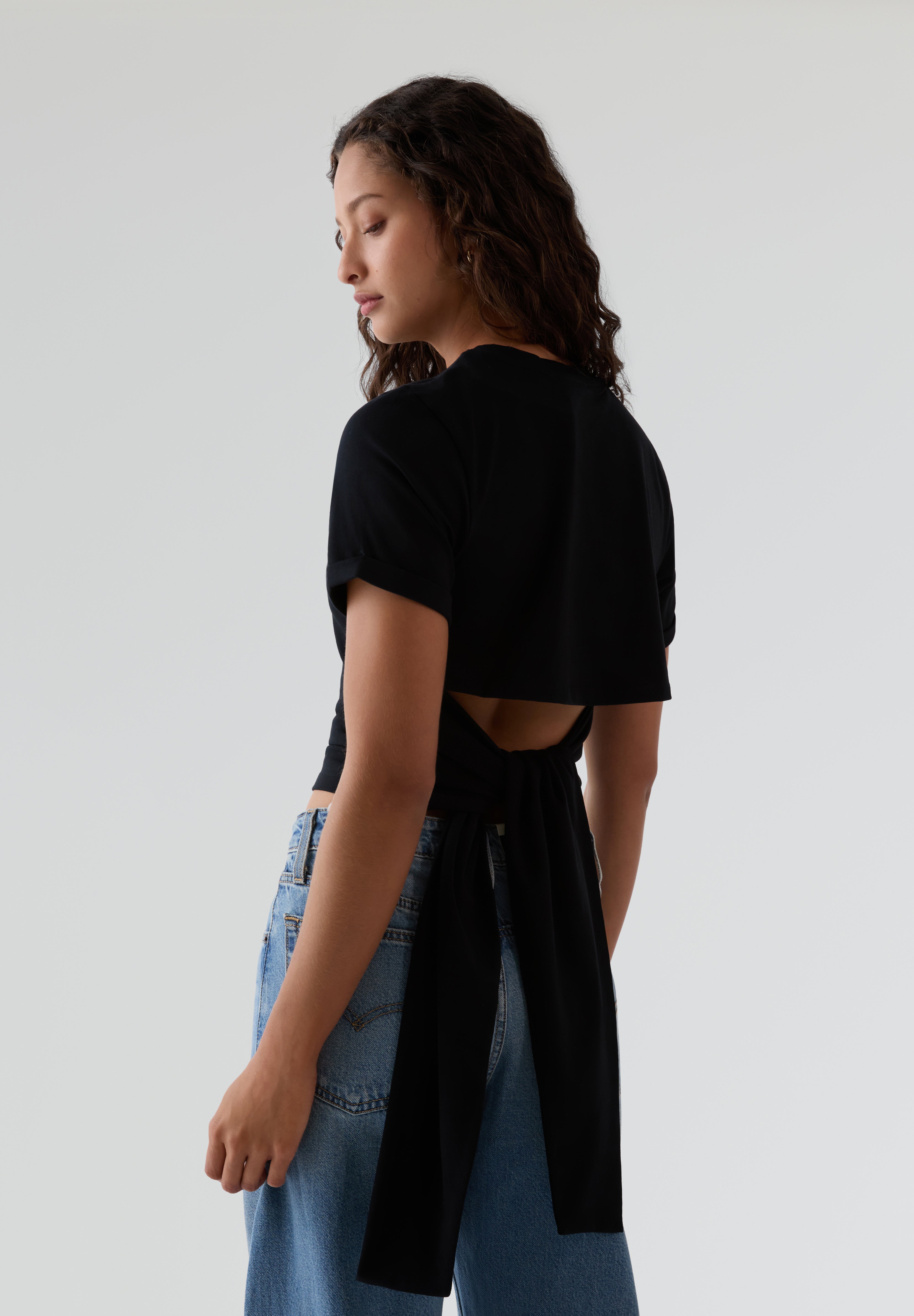 BASH | CAMISETA BLANCA