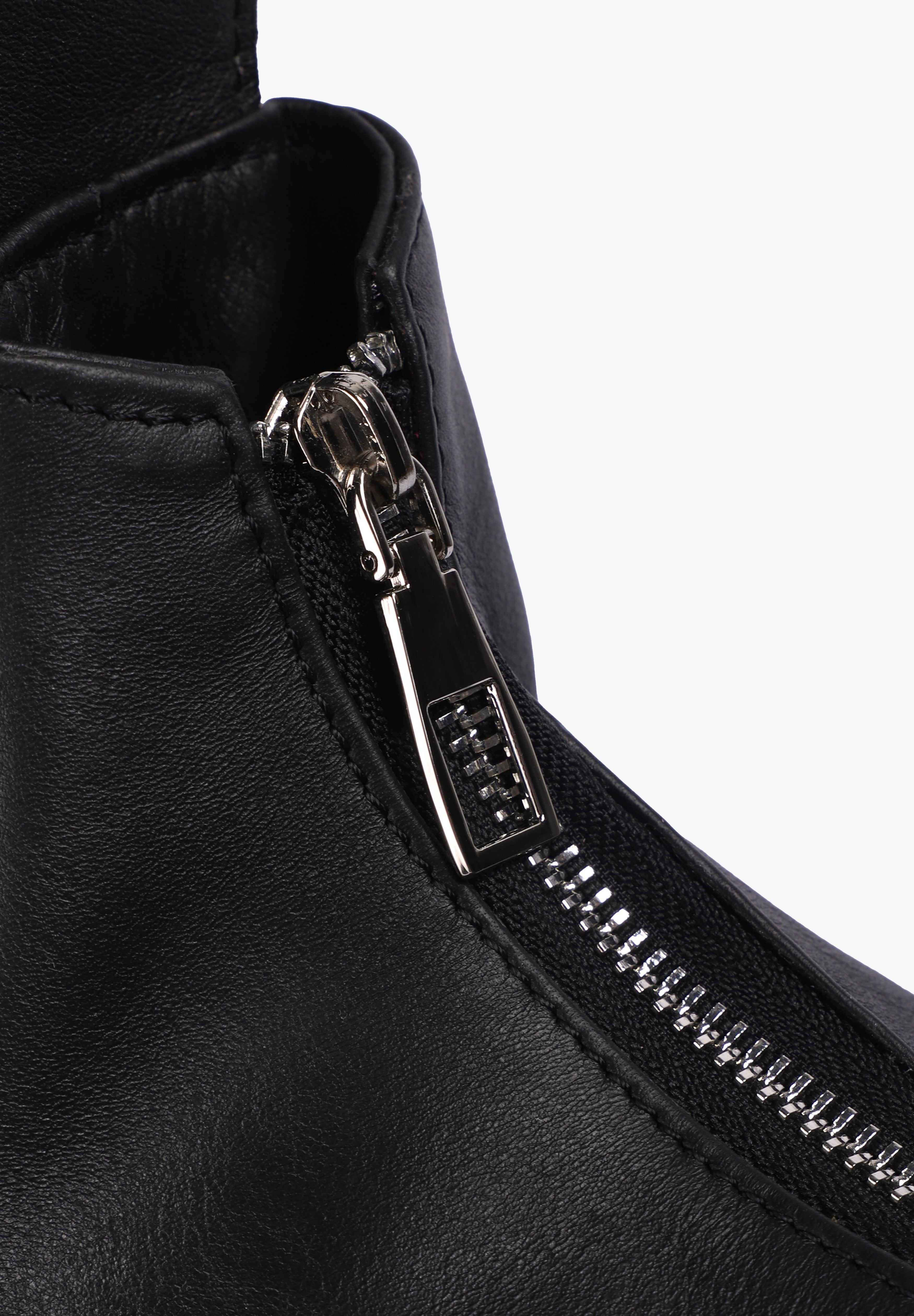 C'EST NOUS | BOLSO TIKA IN NAPPA LEATHER - Scalpers