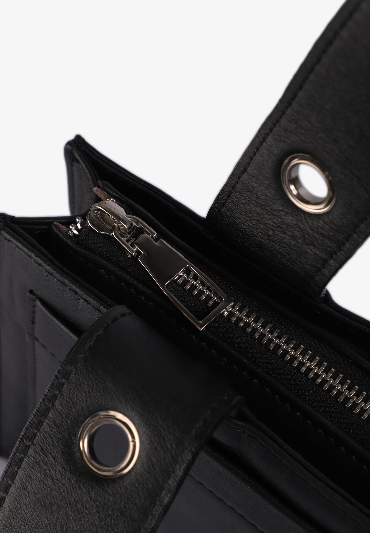 C'EST NOUS | BOLSO MINI MUSE IN NAPPA LEATHER