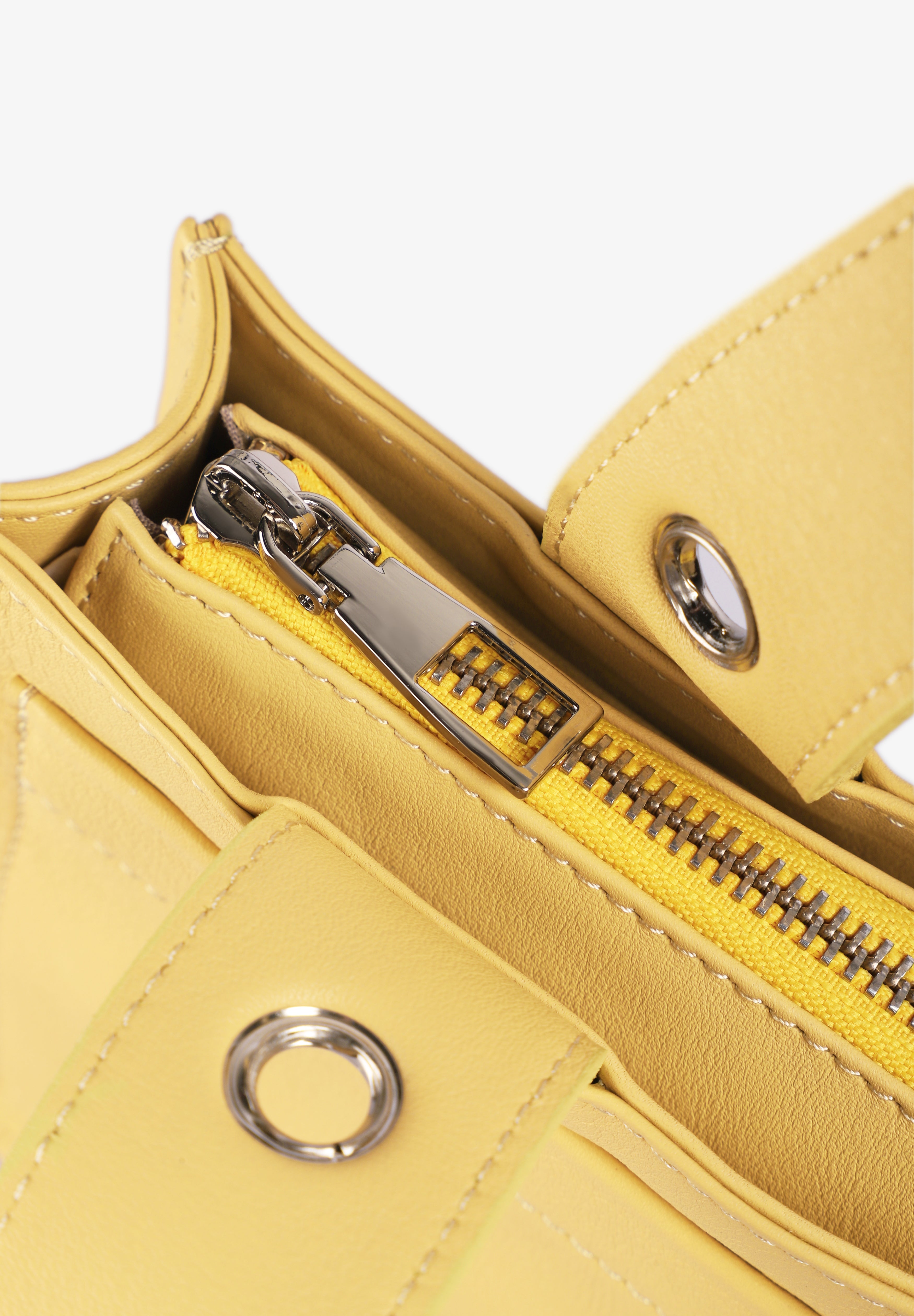 C'EST NOUS | BOLSO MINI MUSE IN NAPA LEATHER - Scalpers