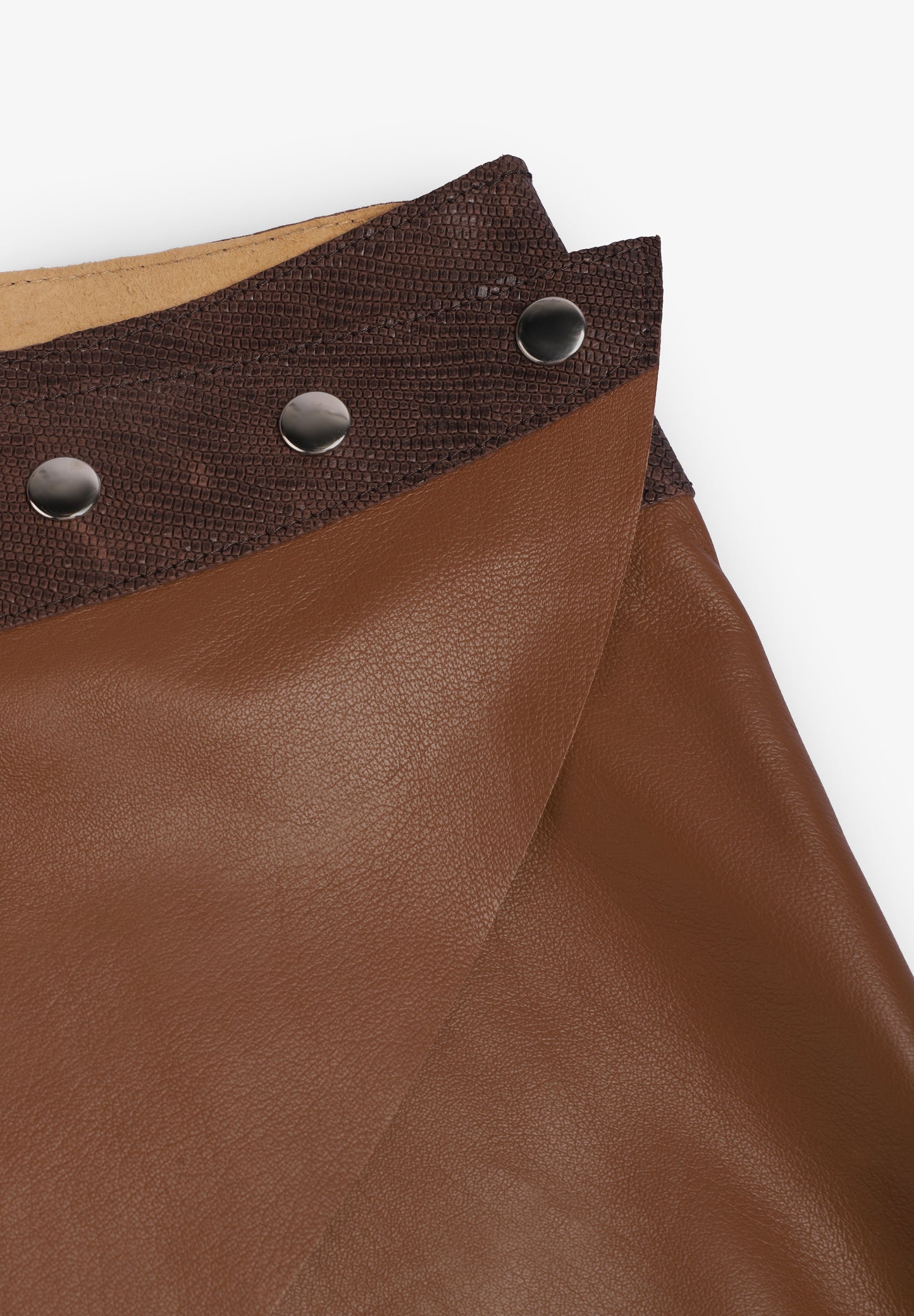 AVELINA | FALDA CAMELIA