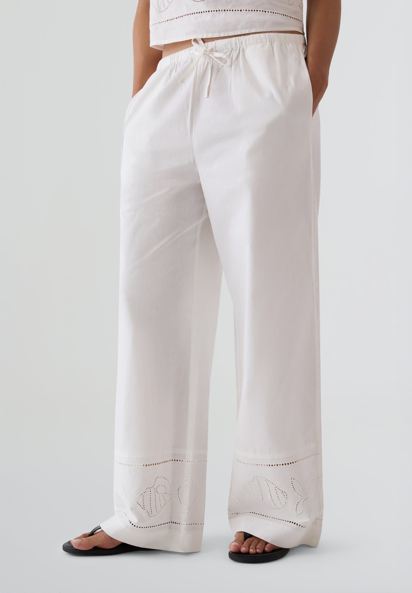 THINKING MU | PANTALONES VAINICA BRIGITTE