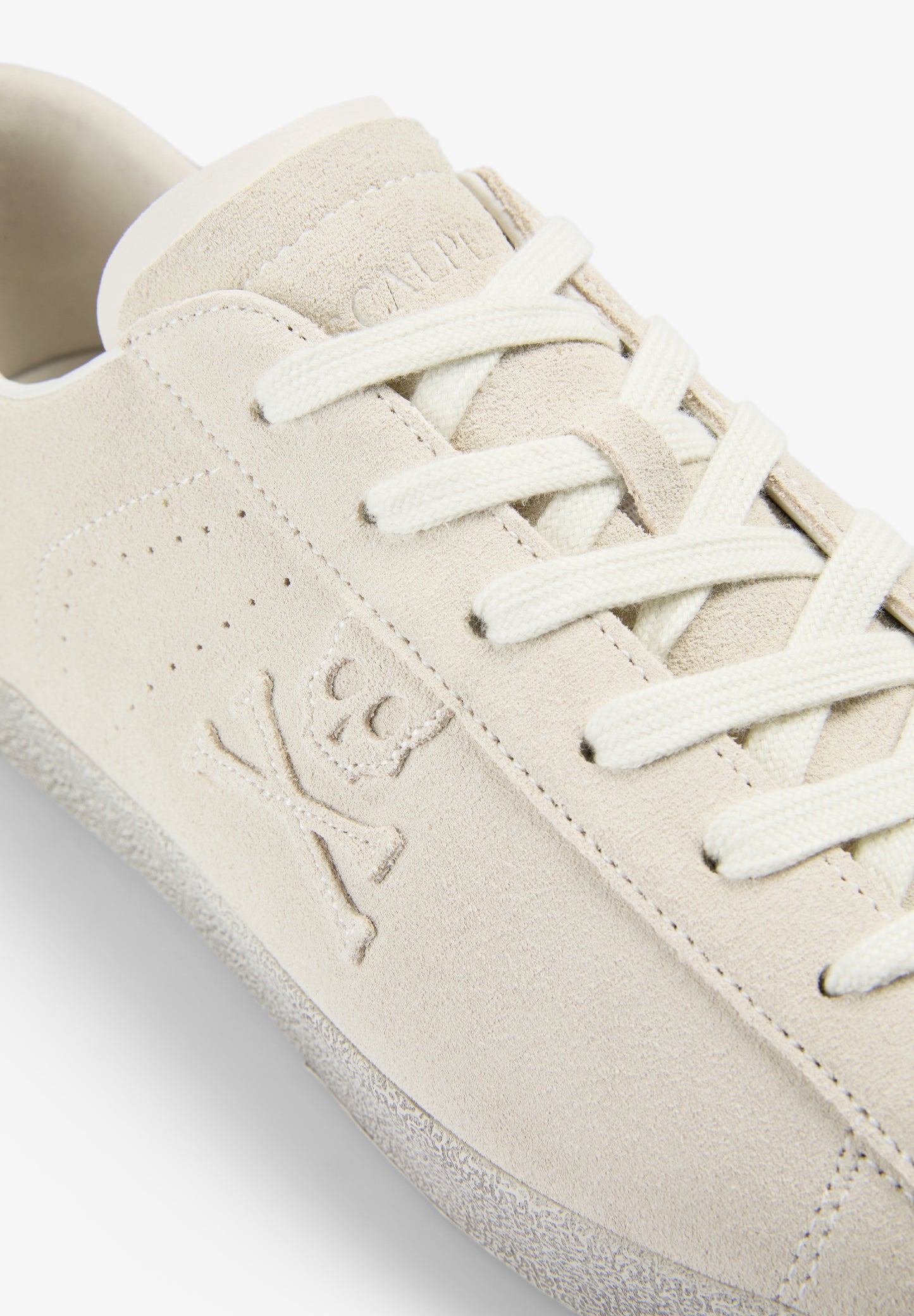 SNEAKERS BAJAS CALAVERA