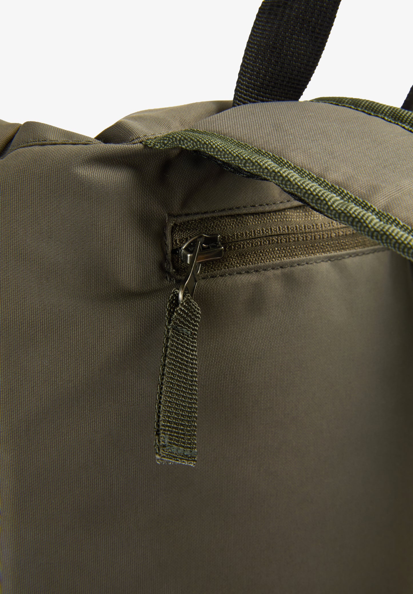 MOCHILA CIERRE ENROLLABLE