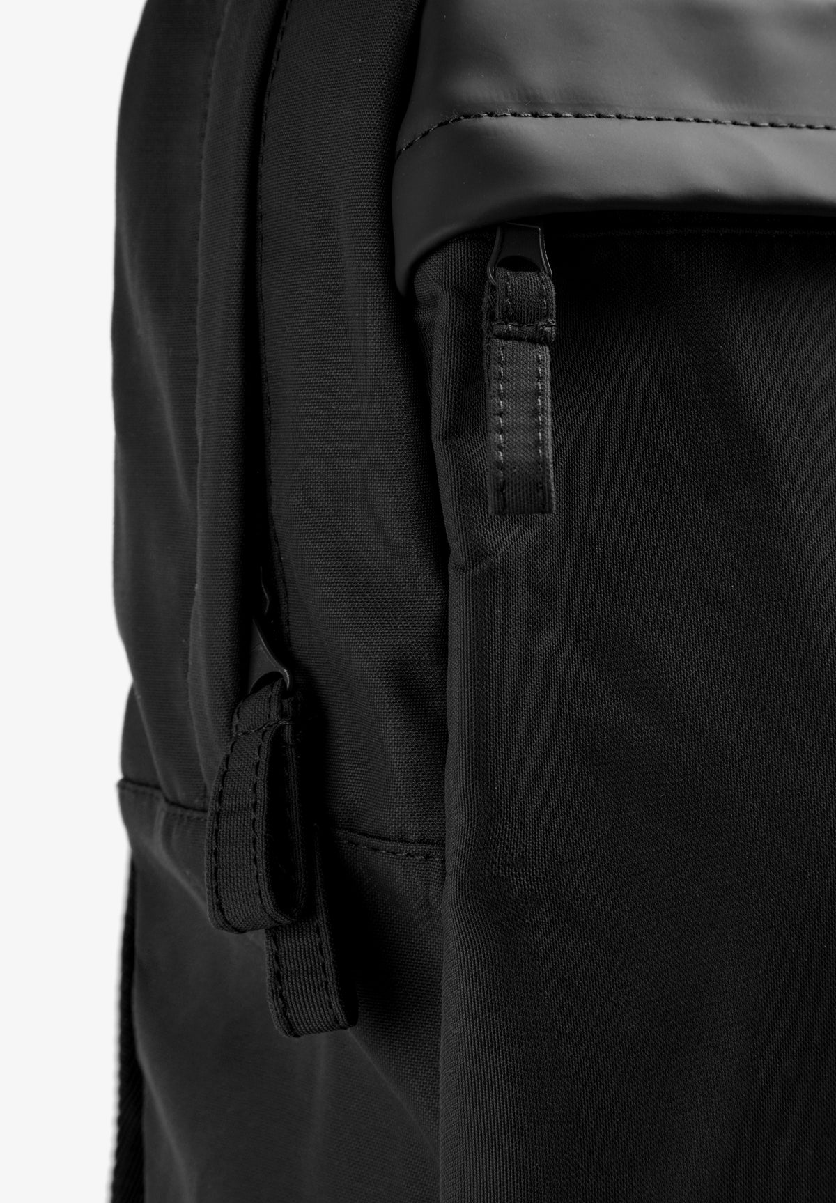 MOCHILA TÉCNICA PARA PORTÁTIL